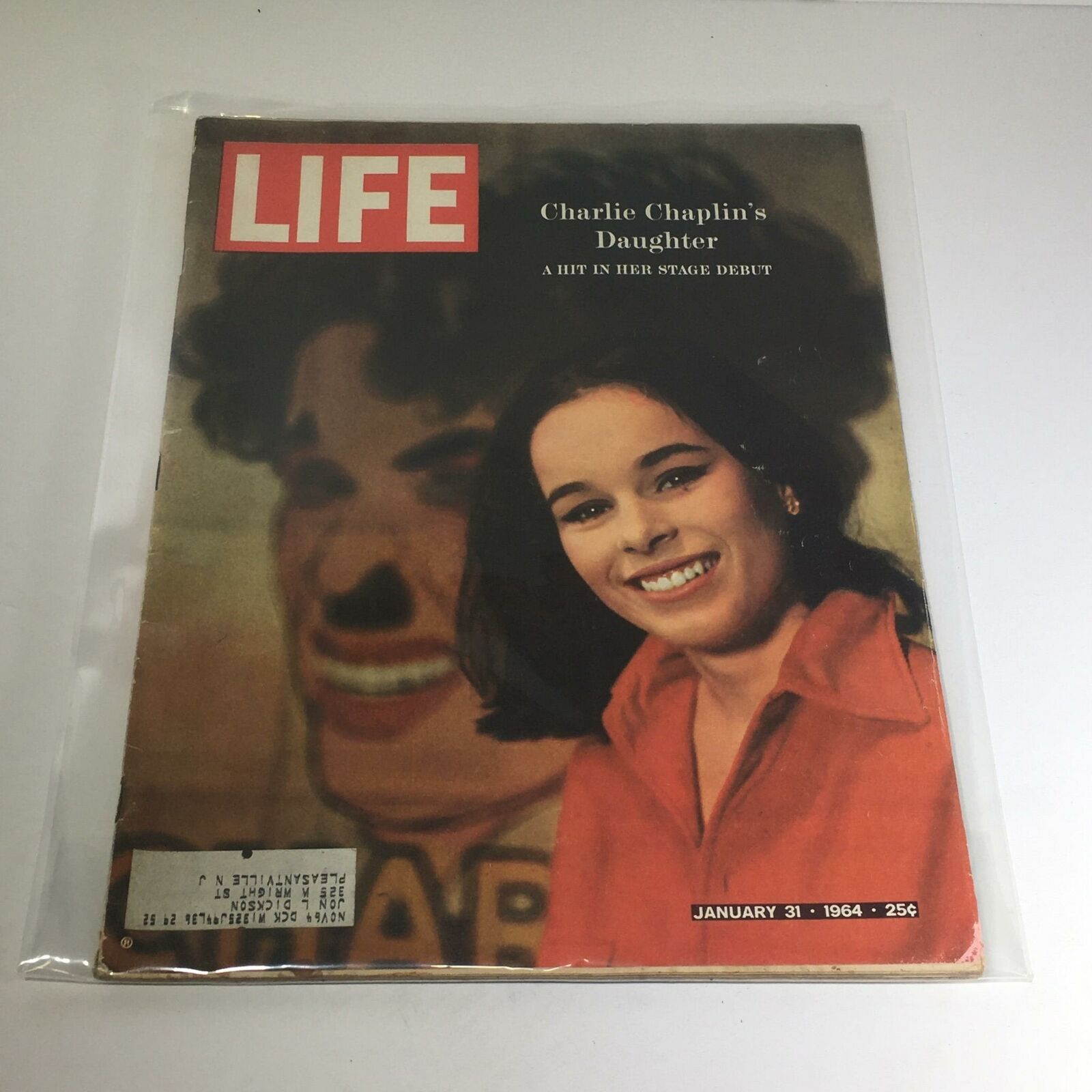 VTG Life Magazine: Jan 31 1964 - Charlie Chaplin's Daughter & Her Stage Debut