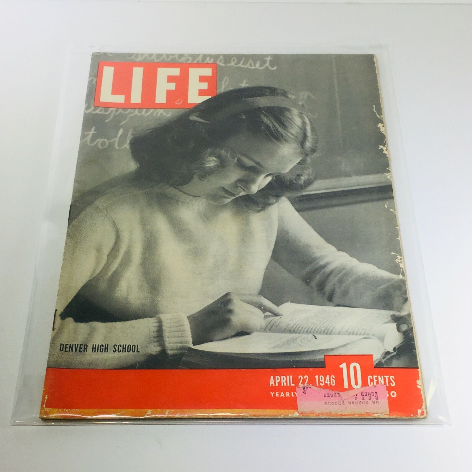 VTG Life Magazines: April 22 1946 - Denver High School/40's Army Berlin