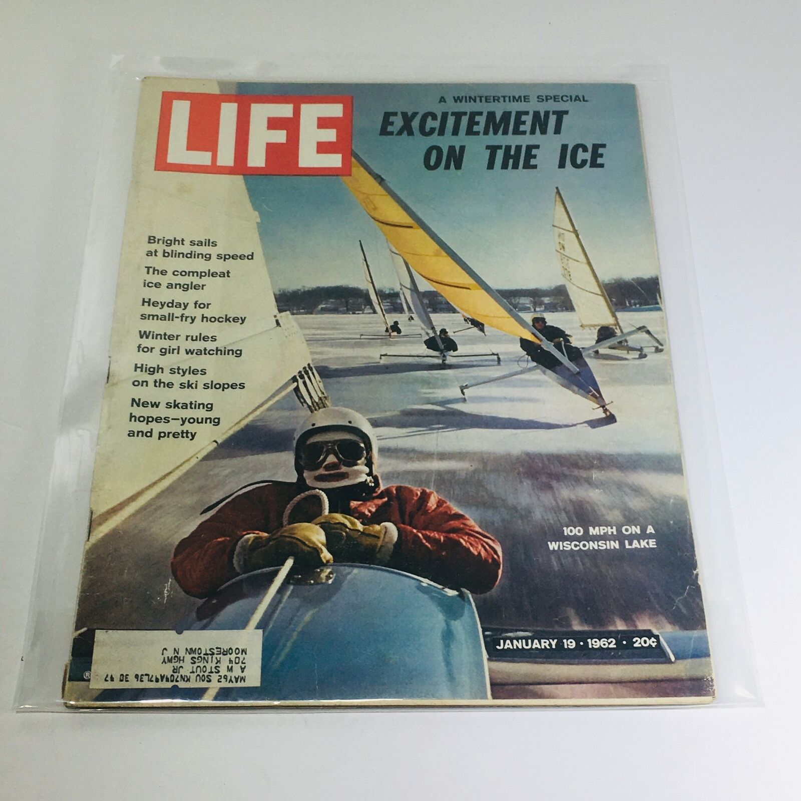 VTG Life Magazine: Jan 19 1962 - Excitement on the Ice/100mph on Wisconsin Lake