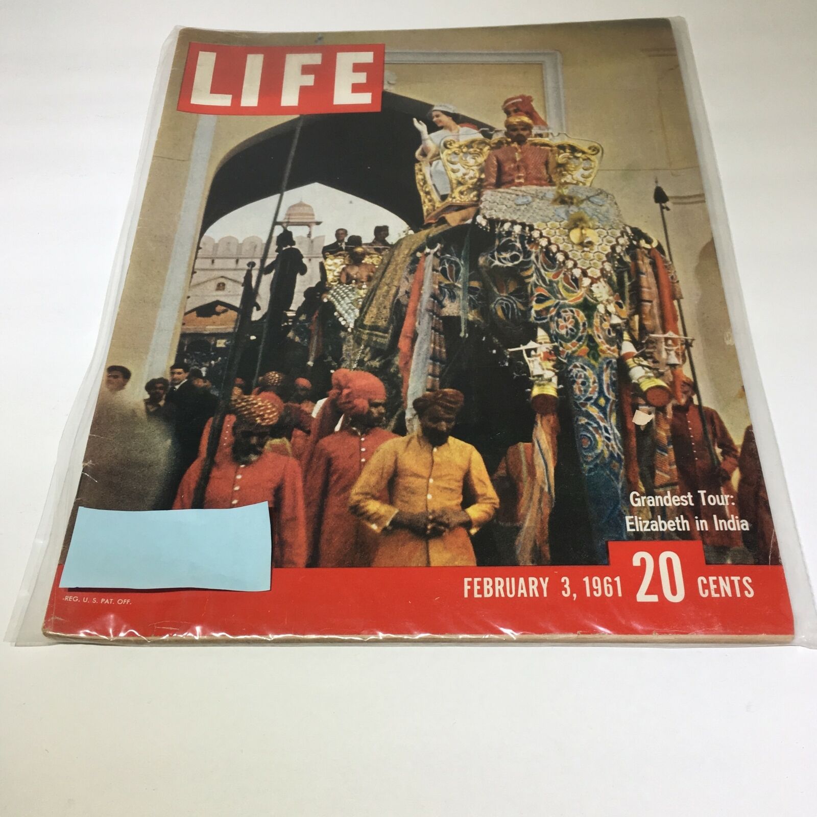 VTG Life Magazine February 3 1961 - Grandest Tour Queen Elizabeth II in India