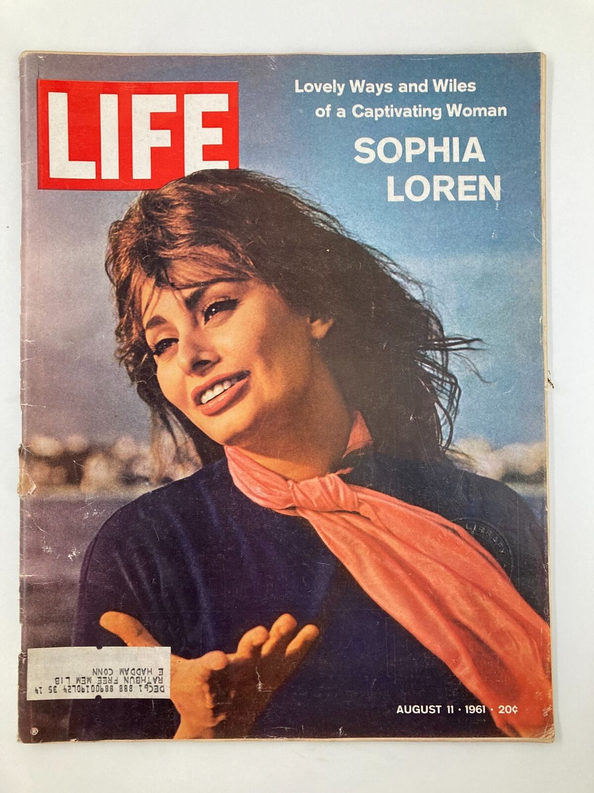 VTG Life Magazine August 11 1961 Sophia Loren Lovely Ways and Wiles