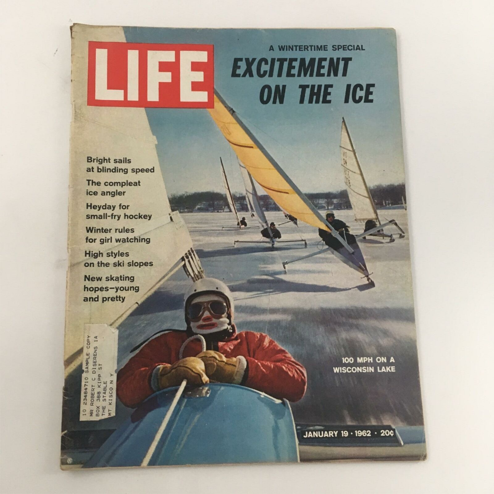 VTG Life Magazine January 19, 1962 A Wintertime Special Excitement on the Ice