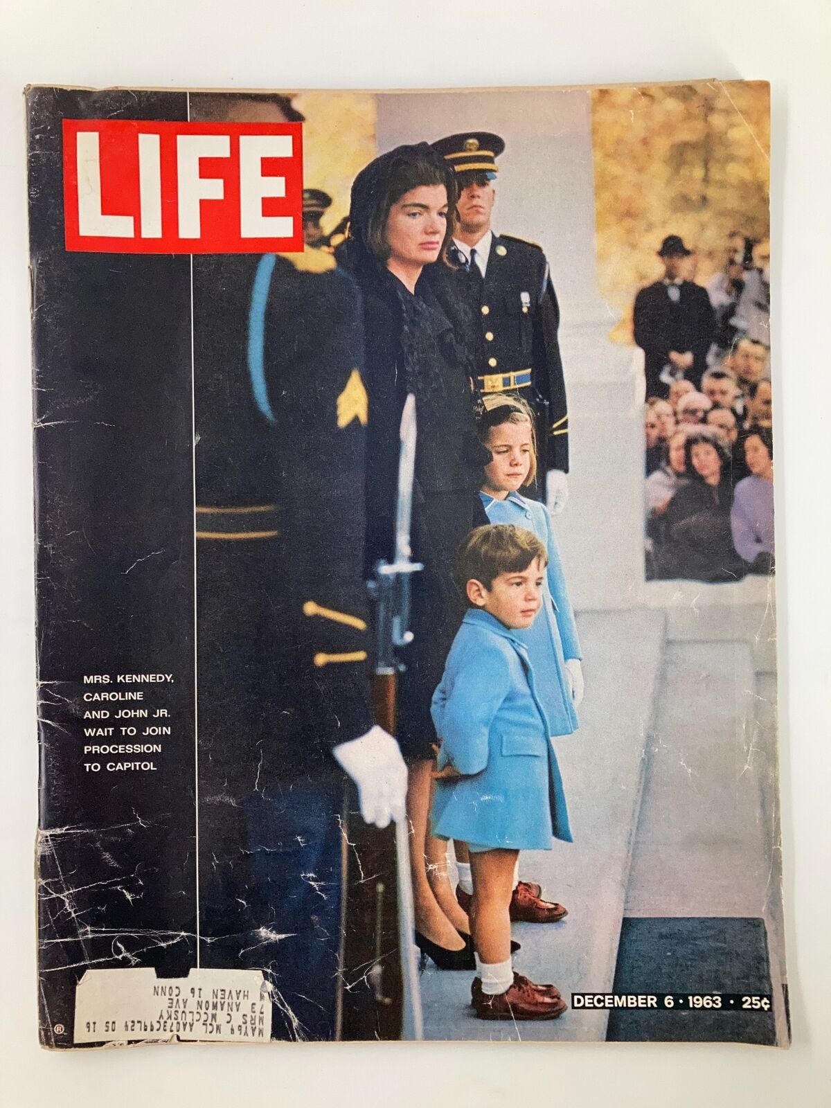 VTG Life Magazine December 6 1963 Jackie, Caroline and John Kennedy Jr.