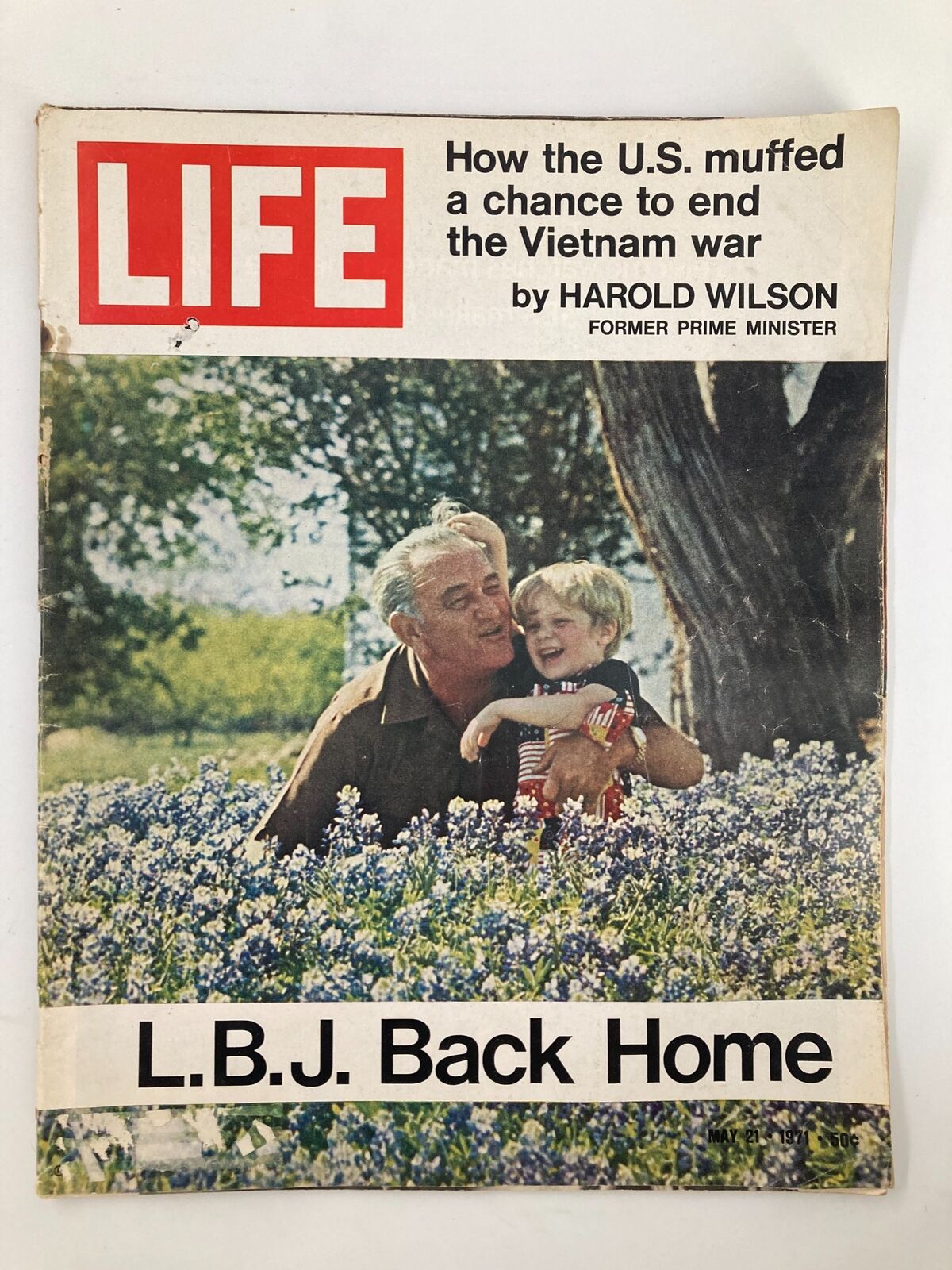 VTG Life Magazine May 21 1971 Lyndon B. Johnson Back Home with Grandson