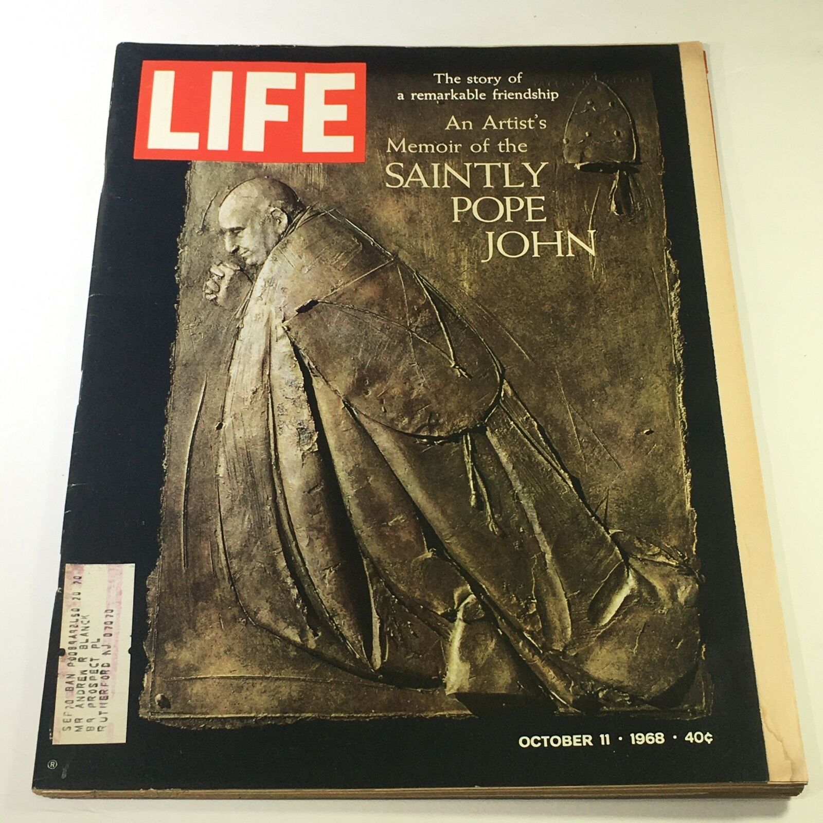 VTG Life Magazine October 11 1968 - An Artist's Memoir of the Saintly Pope John