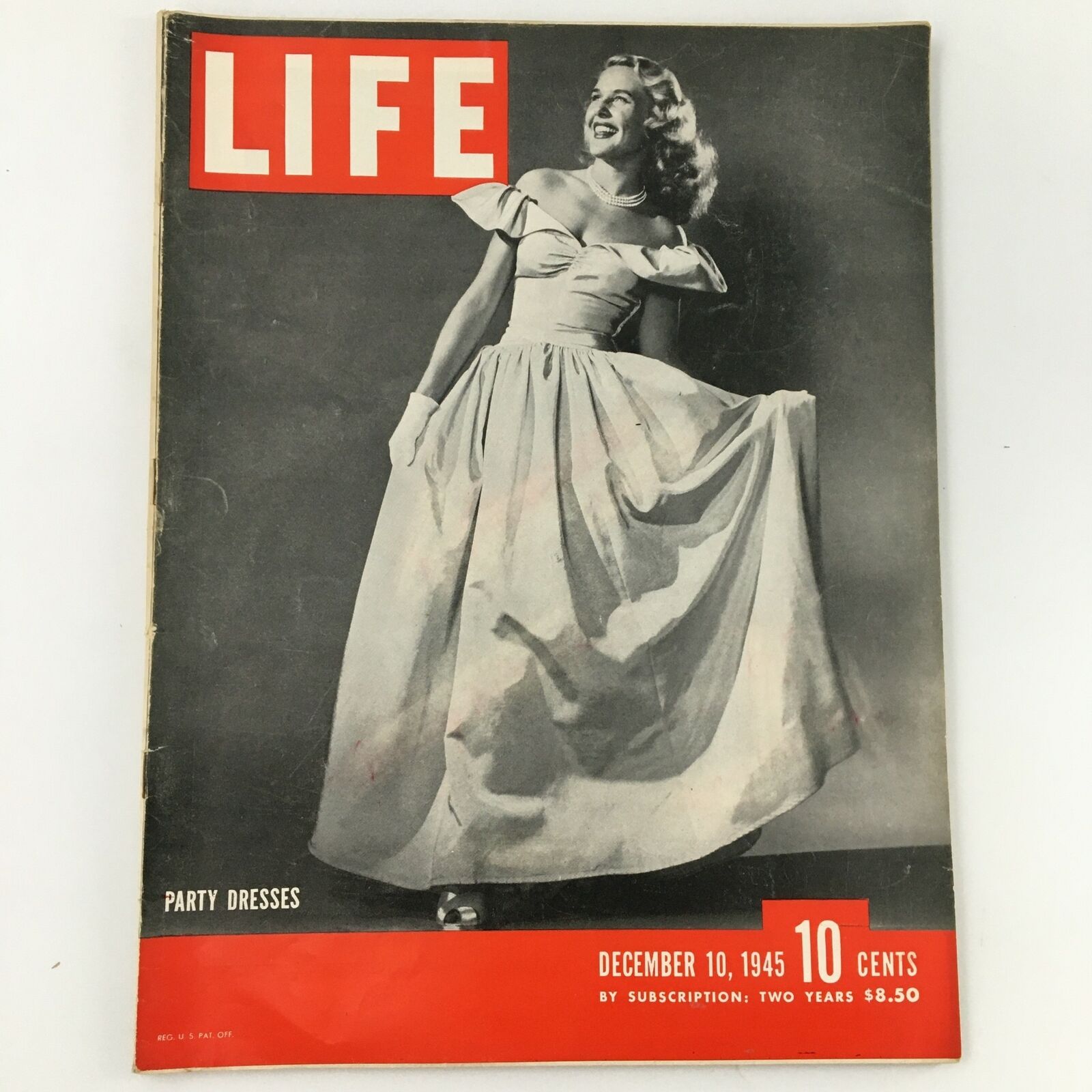 VTG Life Magazine December 10 1945 Party Dresses, Opera Abner Dean Newsstand