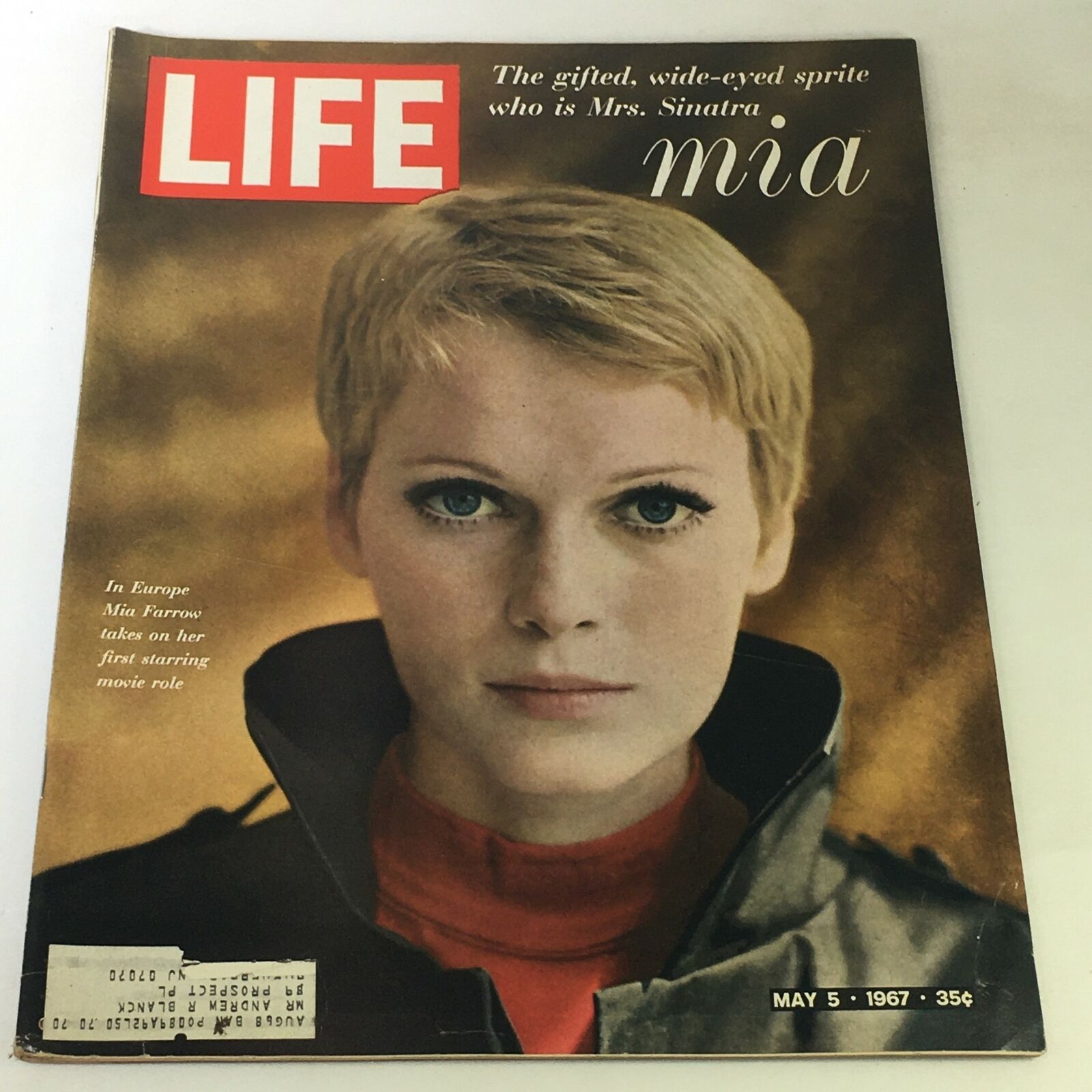 VTG Life Magazine May 5 1967 - Mia Farrow First Starring Movie Role in Europe