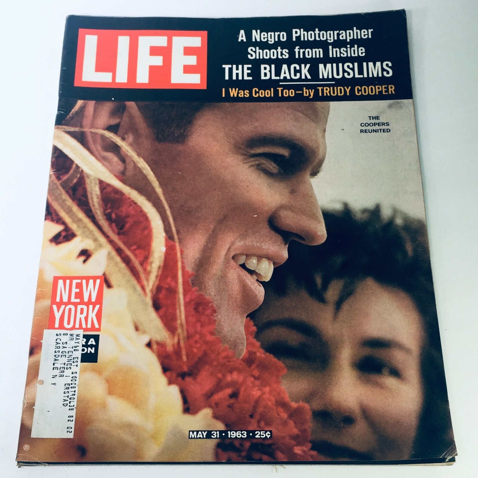 VTG Life Magazine May 31 1963 - Nero Photographer Shoots The Black Muslims