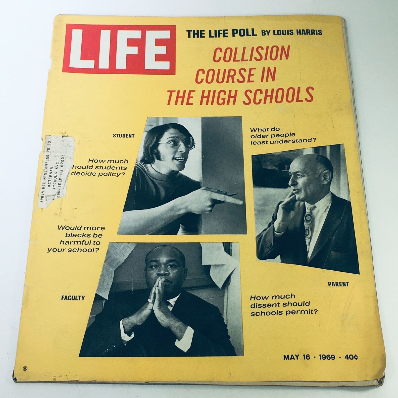 VTG Life Magazine May 16 1969 - Collision Course in The High Schools