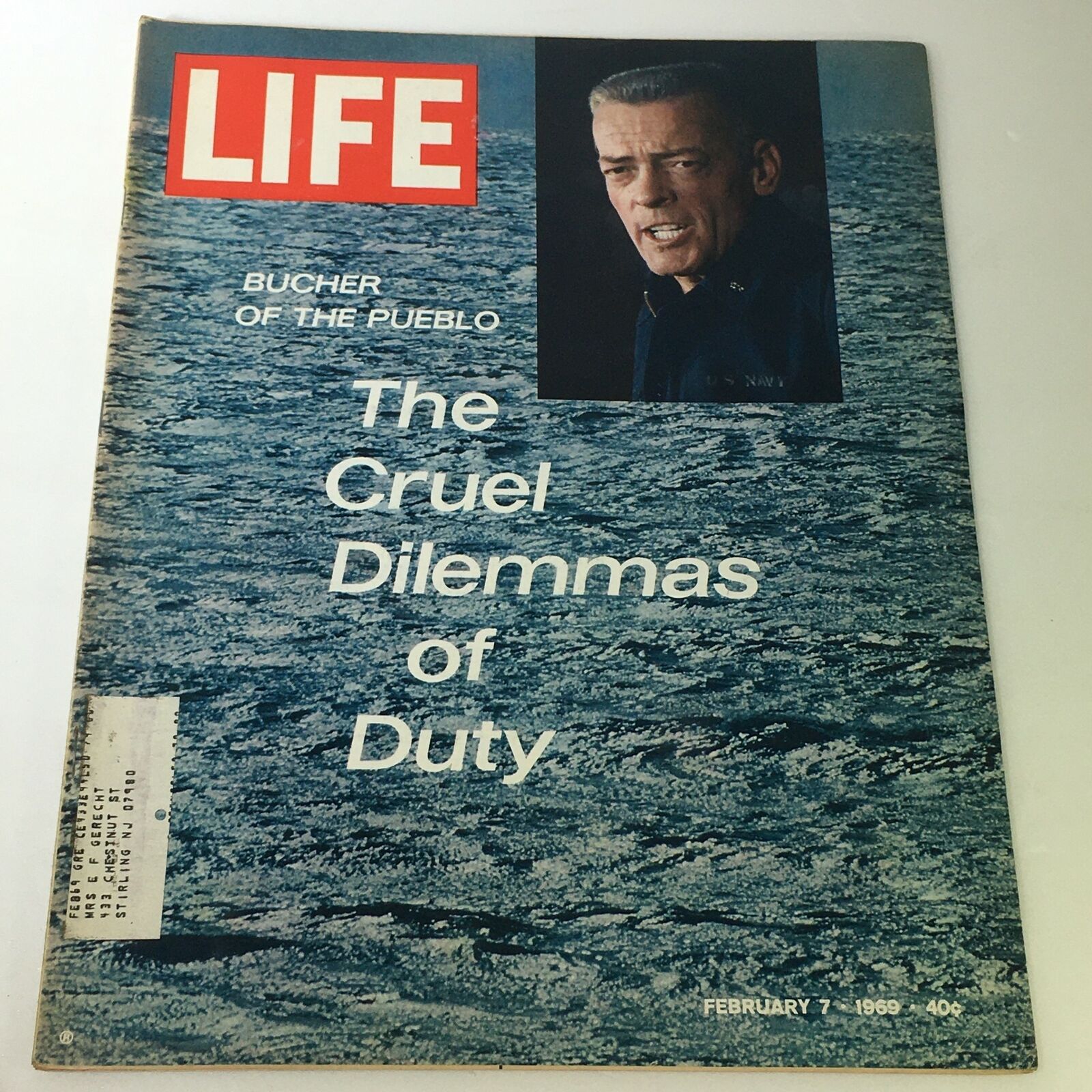 VTG Life Magazine February 7 1969 - Lloyd M. Bucher of The Pueblo