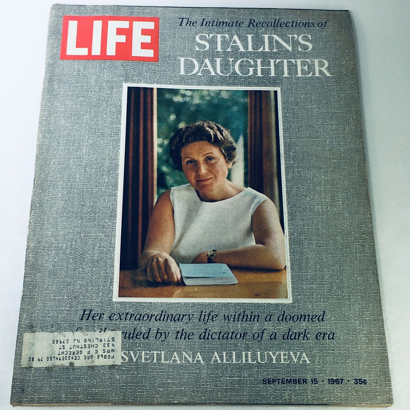 VTG Life Magazine September 15 1967 - Stalin's Daughter Svetlana Alliluyeva