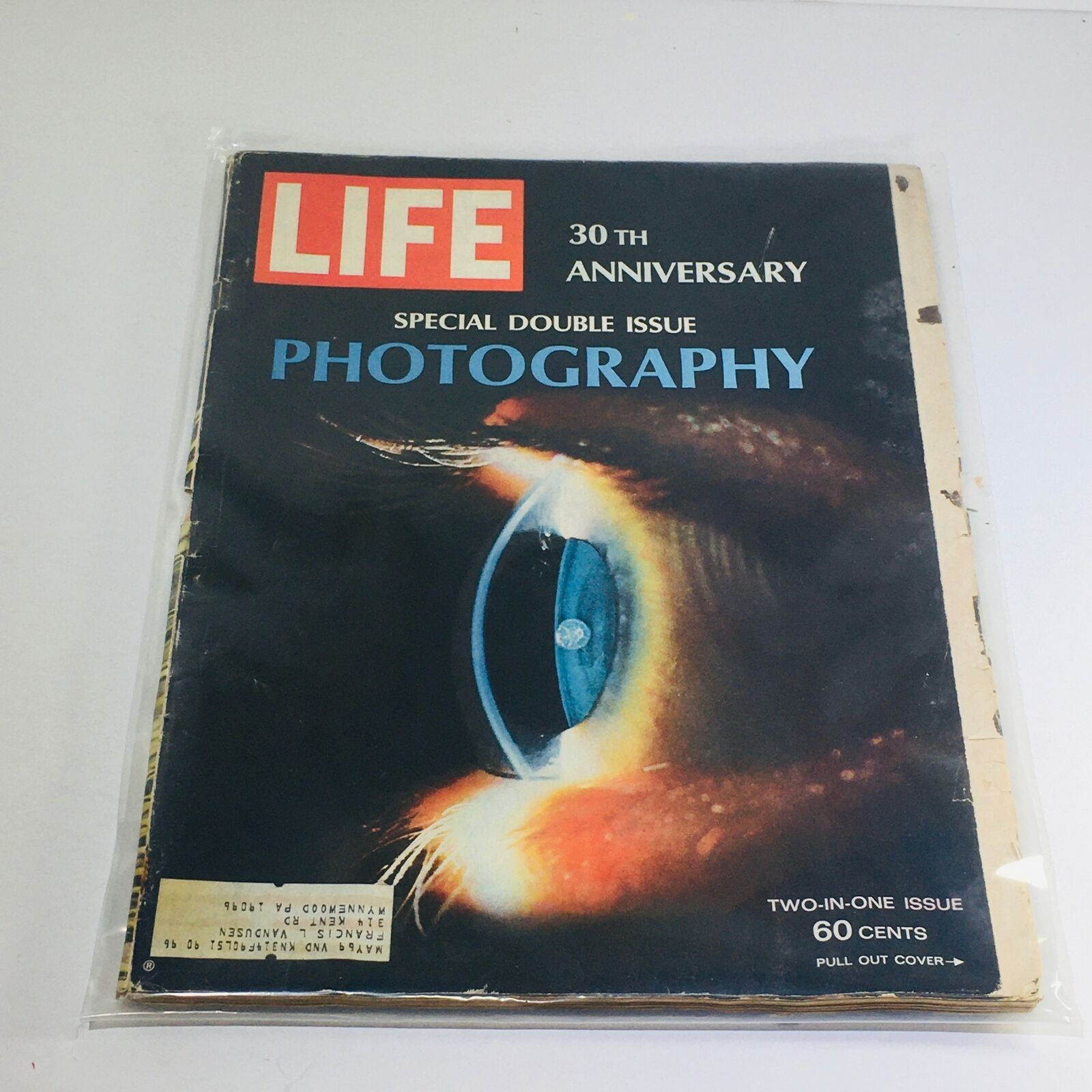 VTG Life Magazine: December 23 1966 - 30th Anniversary Special Issue Photography