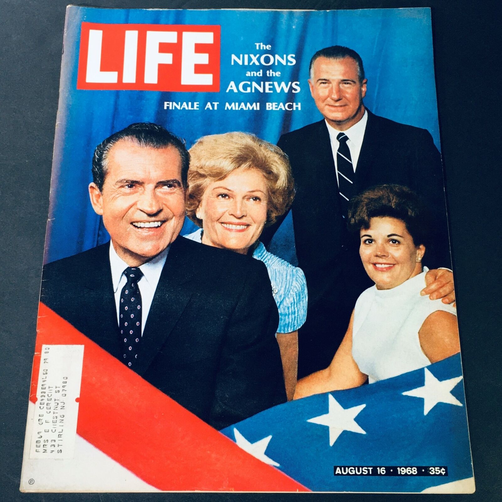 VTG Life Magazine August 16 1968 - The Nixon's and The Agnews at Miami Beach