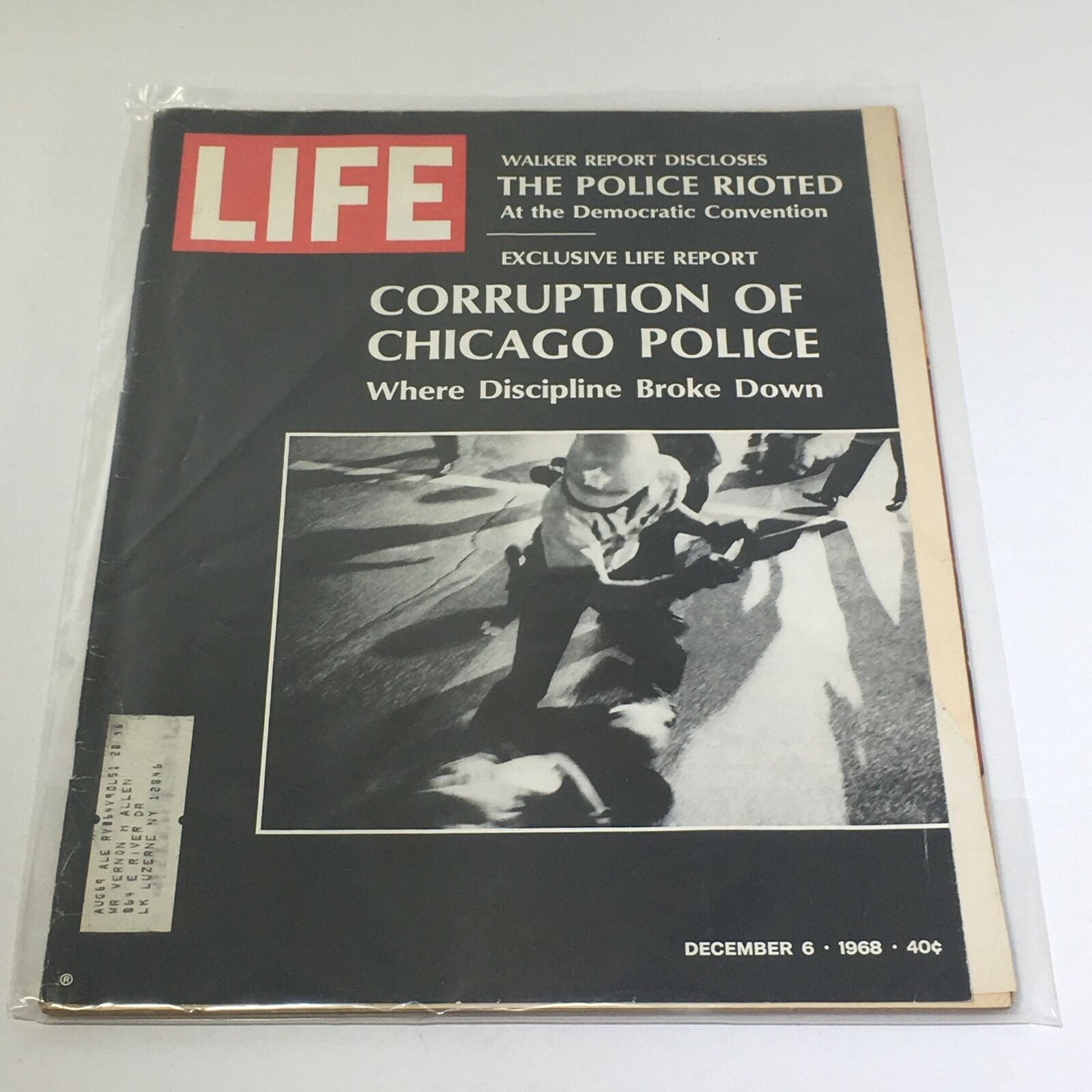 VTG Life Magazine: December 6 1968 - Corruption On Chicago Police Broke Down