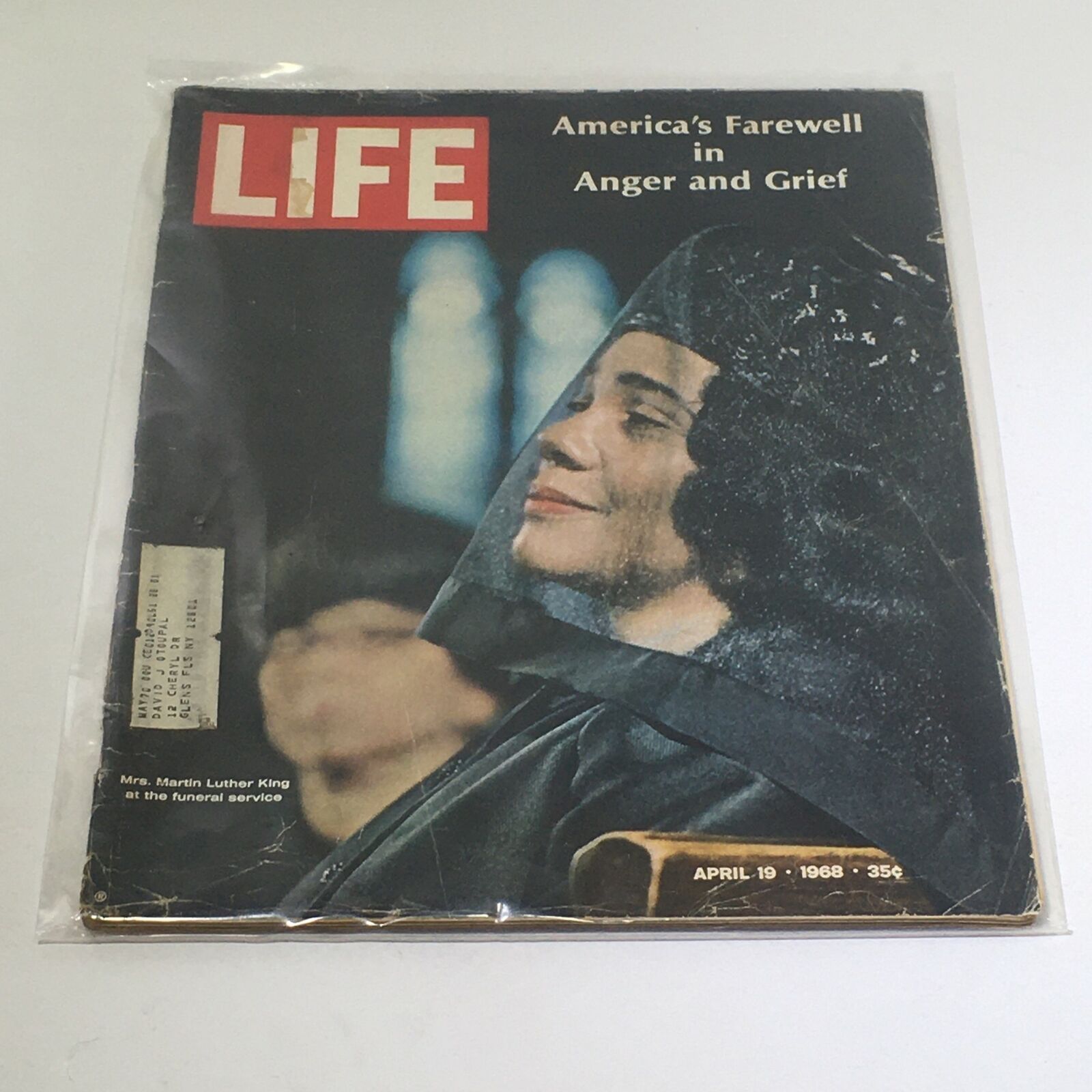 VTG Life Magazine: April 19 1968 - Mrs. Marthin Luther King at the Funeral