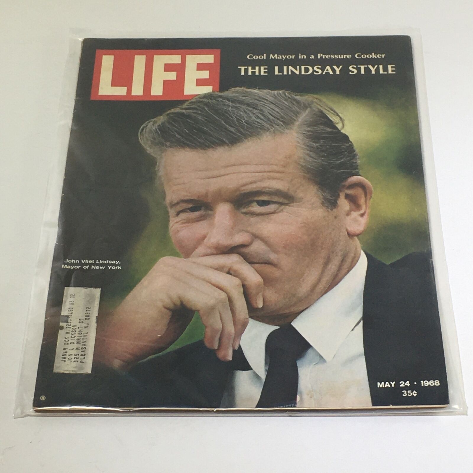 VTG Life Magazine: May 24 1968 - Cool Mayor of New York John Vilet Lindsay