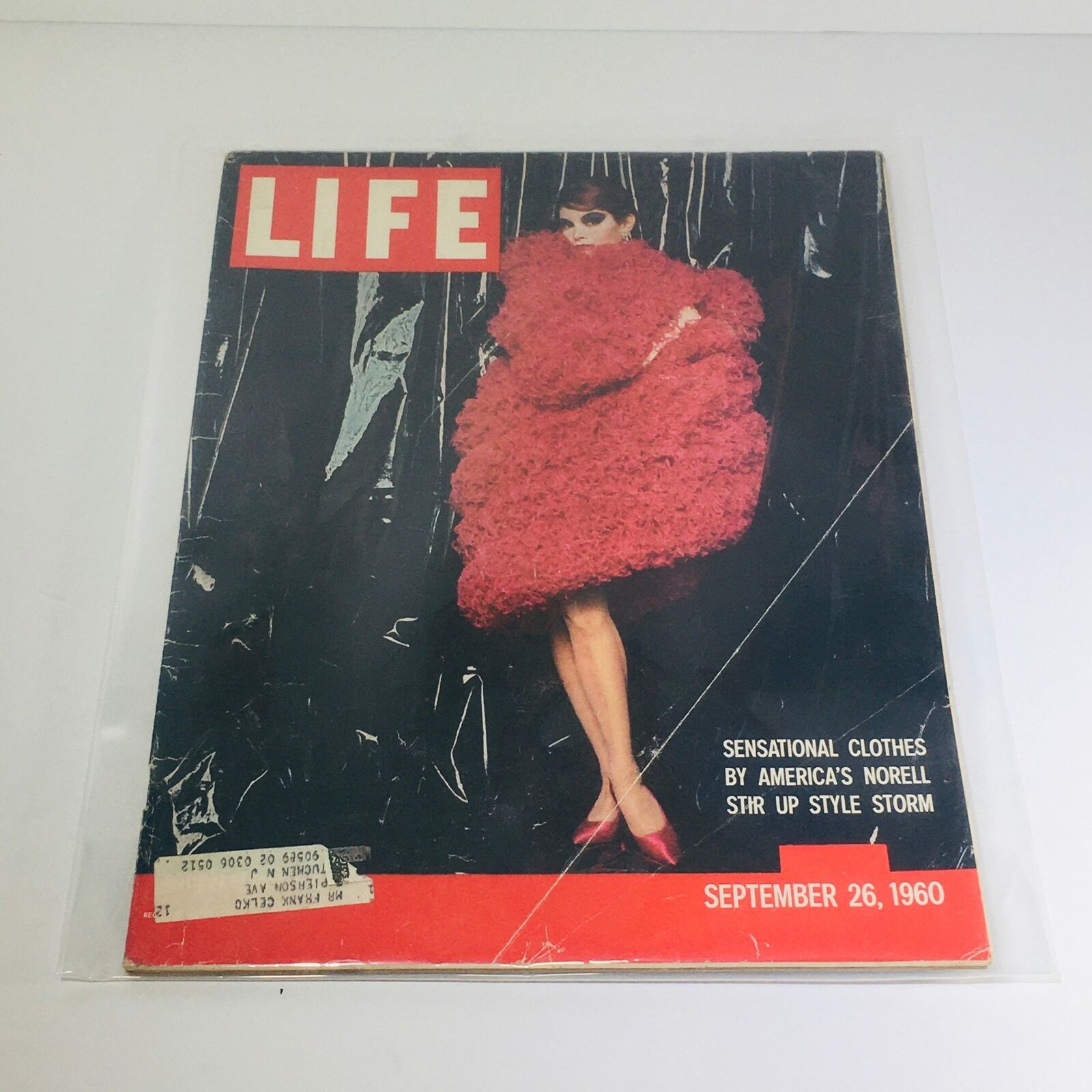 VTG Life Magazine: Sept 26 1960 - Sensational Clothes by Norell Stir Up Style