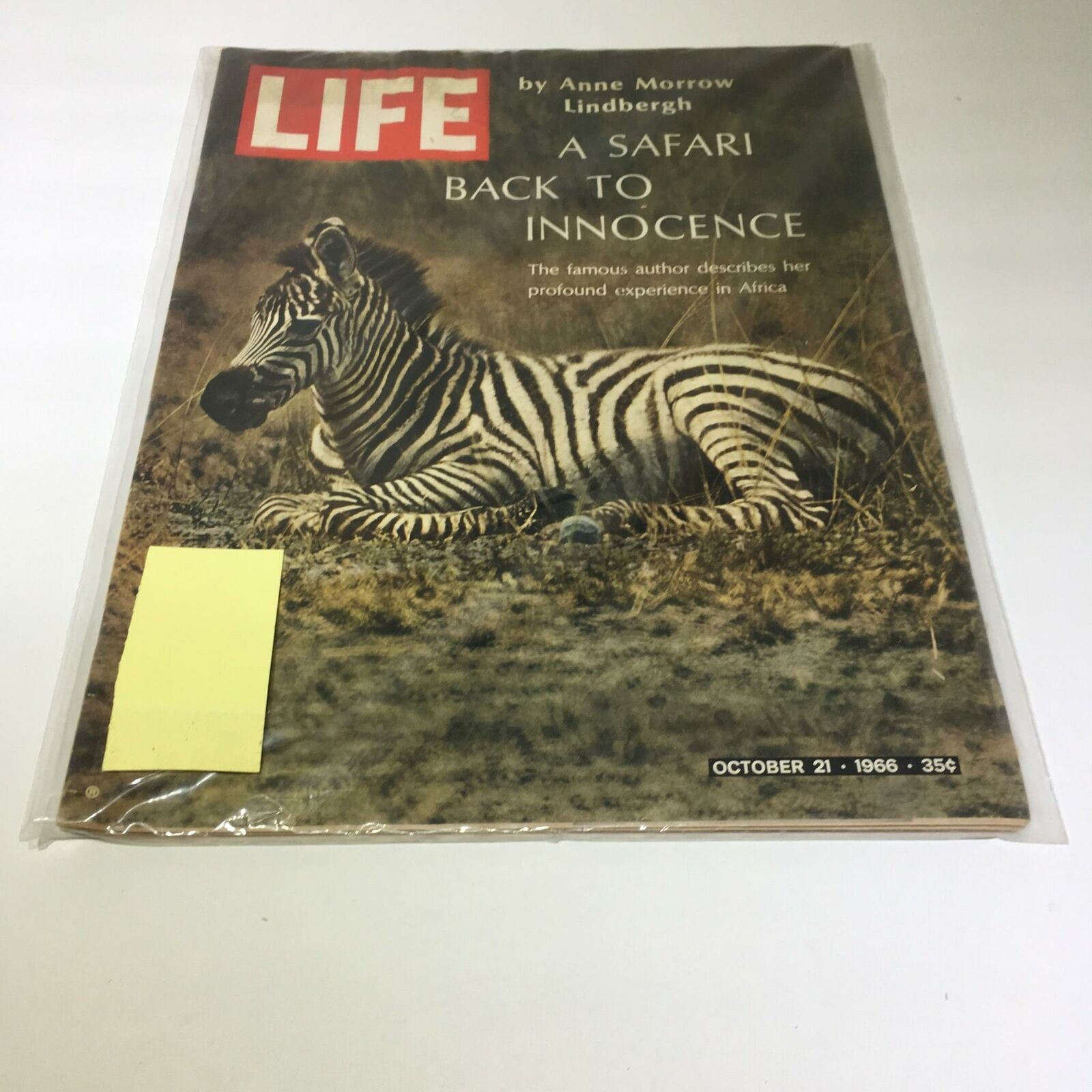 VTG Life Magazine October 21 1966 - A Safari Back to Innocence