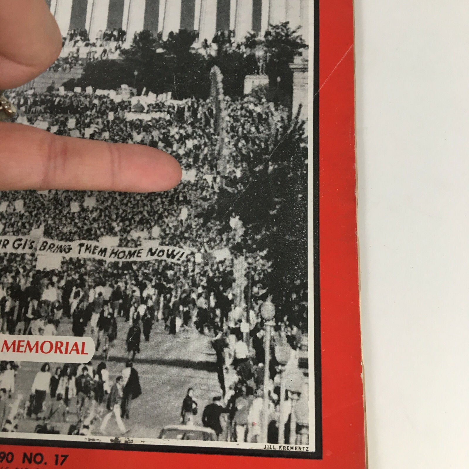 Time Magazine October 27 1967 Vol. 90 No. 17 Protest Marchers Lincoln Memorial