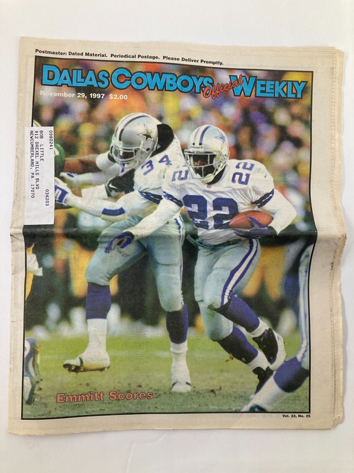 Dallas Cowboys Weekly Newspaper November 29 1997 Vol 23 #25 Emmitt Smith Scores