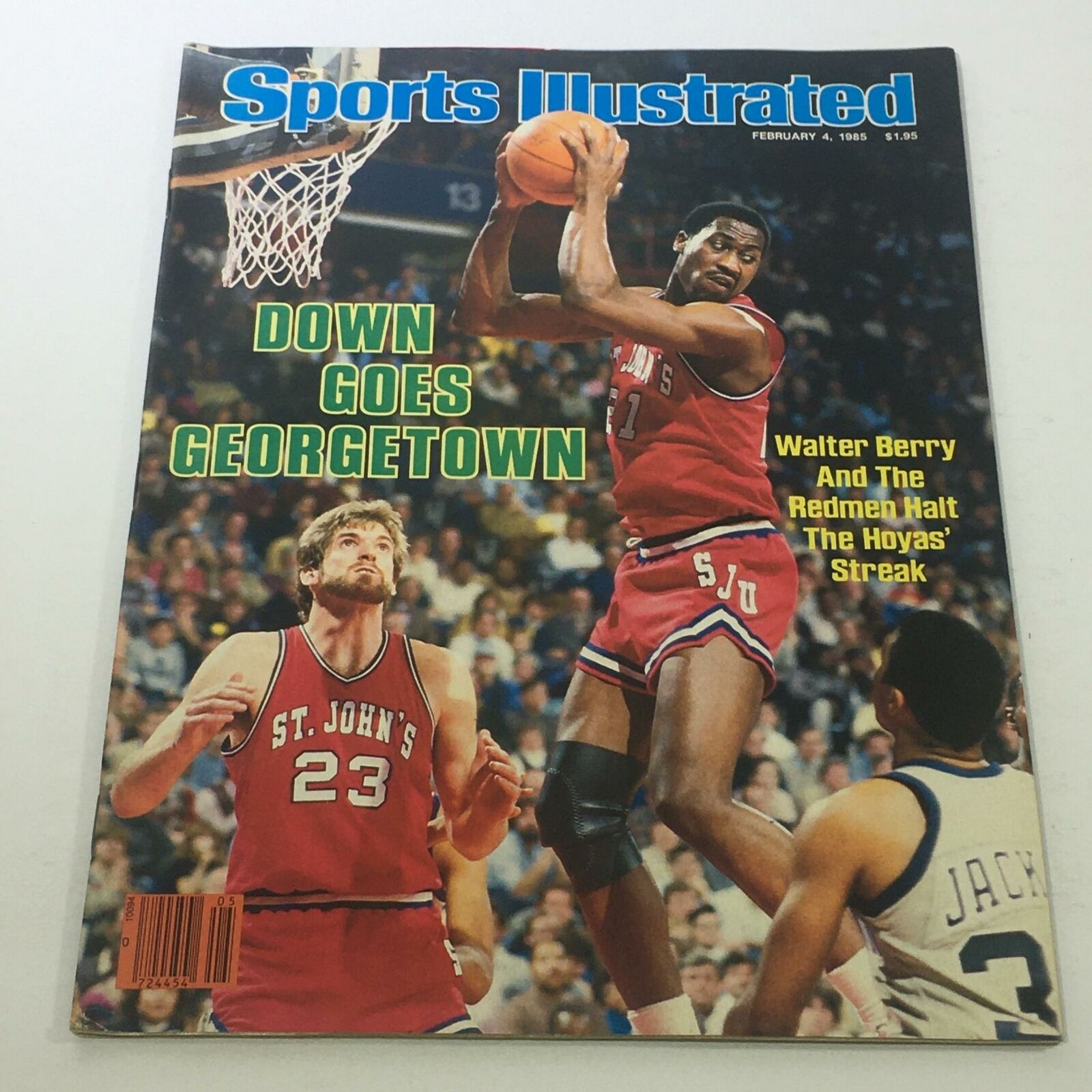 Sports Illustrated: February 4 1985 - Walter Berry Down Goes Georgetown No Label