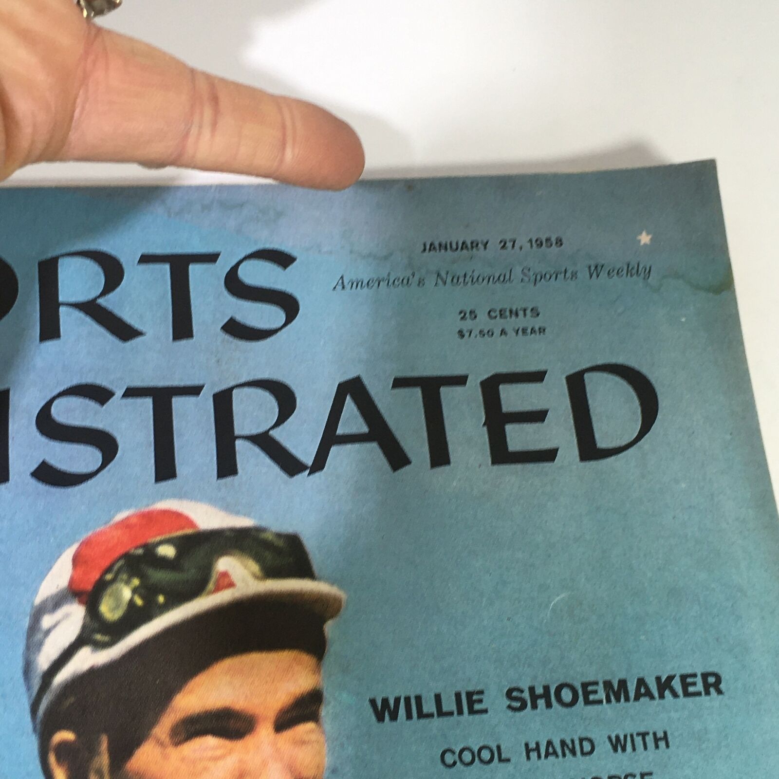 VTG Sports Illustrated Magazine January 27 1958 - Willie Shoemaker w/A Hot Horse