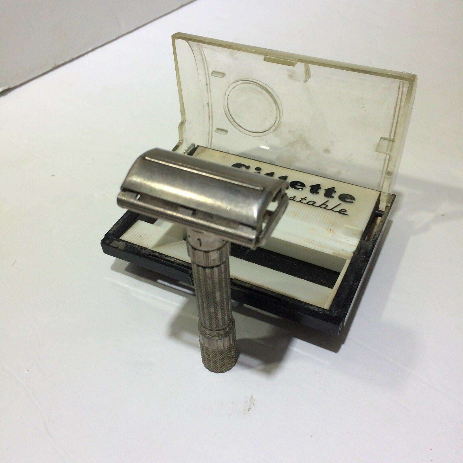 Vintage Gillette Adjustable Safety Razor With Original Case, "FATBOY"