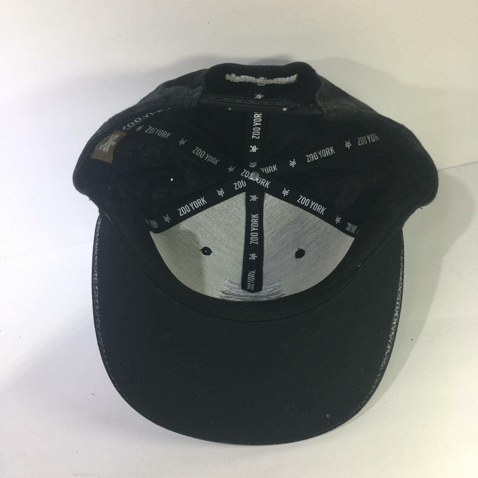 Zoo York Black Flat Brim Snapback Cap Hat OSFA