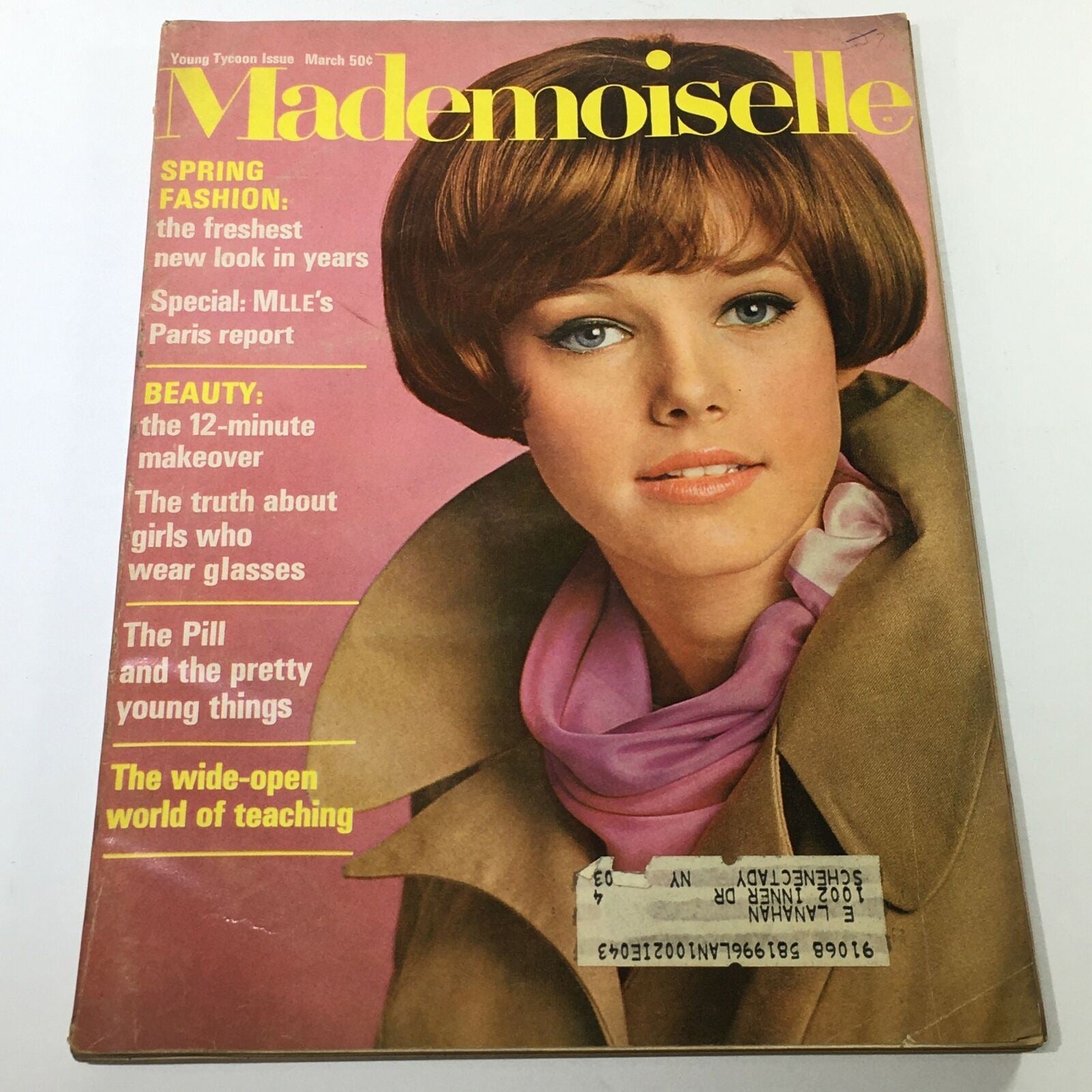 VTG Mademoiselle Magazine: March 1967 - Lucy Angle Full Cover