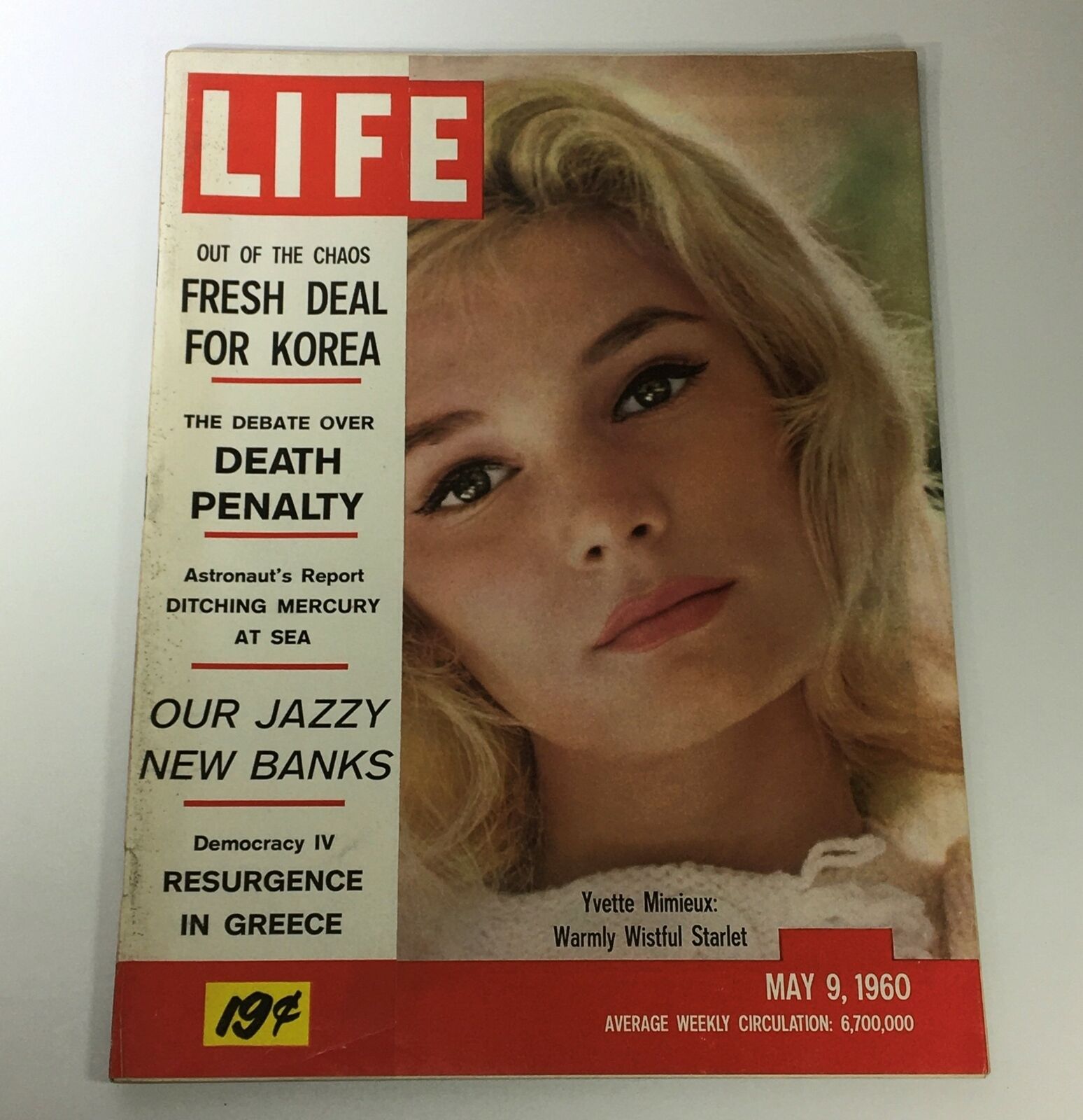 VTG Life Magazine May 9 1960 Actress Yvette Mimieux Cover Feature, Newsstand