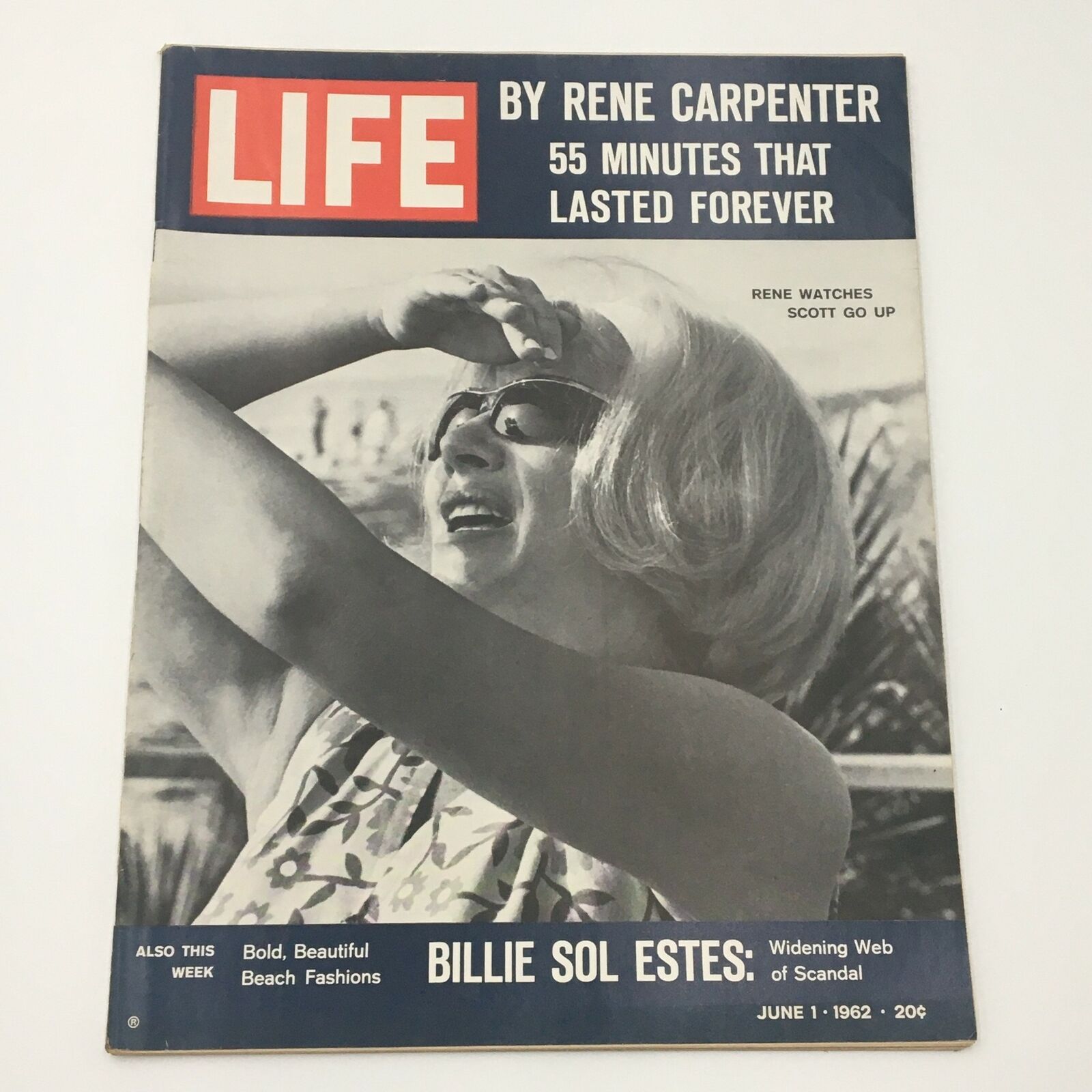 VTG Life Magazine June 1 1962 Astronaut Wife Rene Carpenter Cover, Newsstand