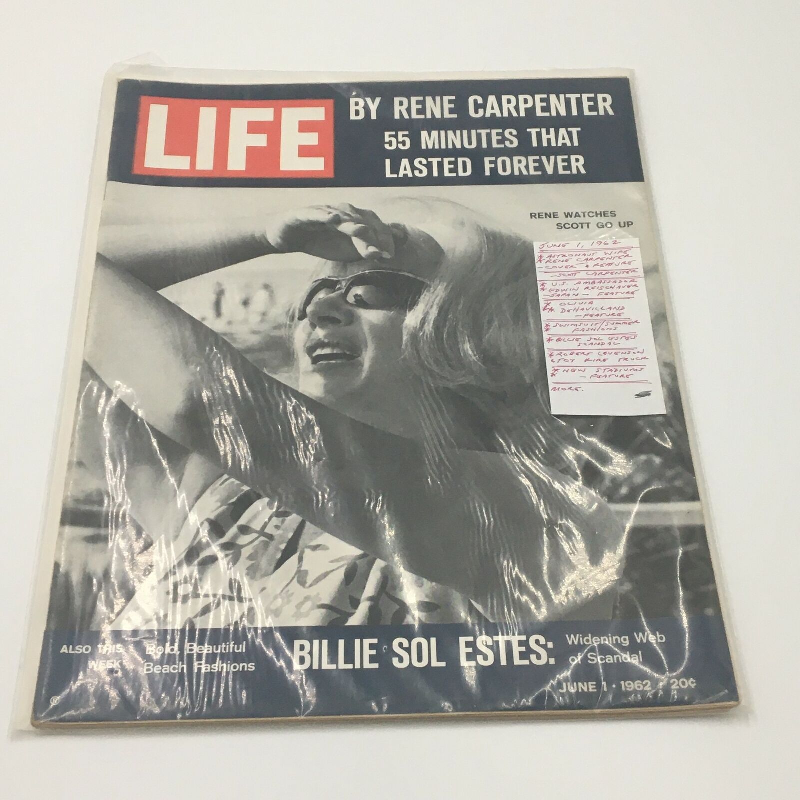 VTG Life Magazine June 1 1962 Astronaut Wife Rene Carpenter Cover, Newsstand