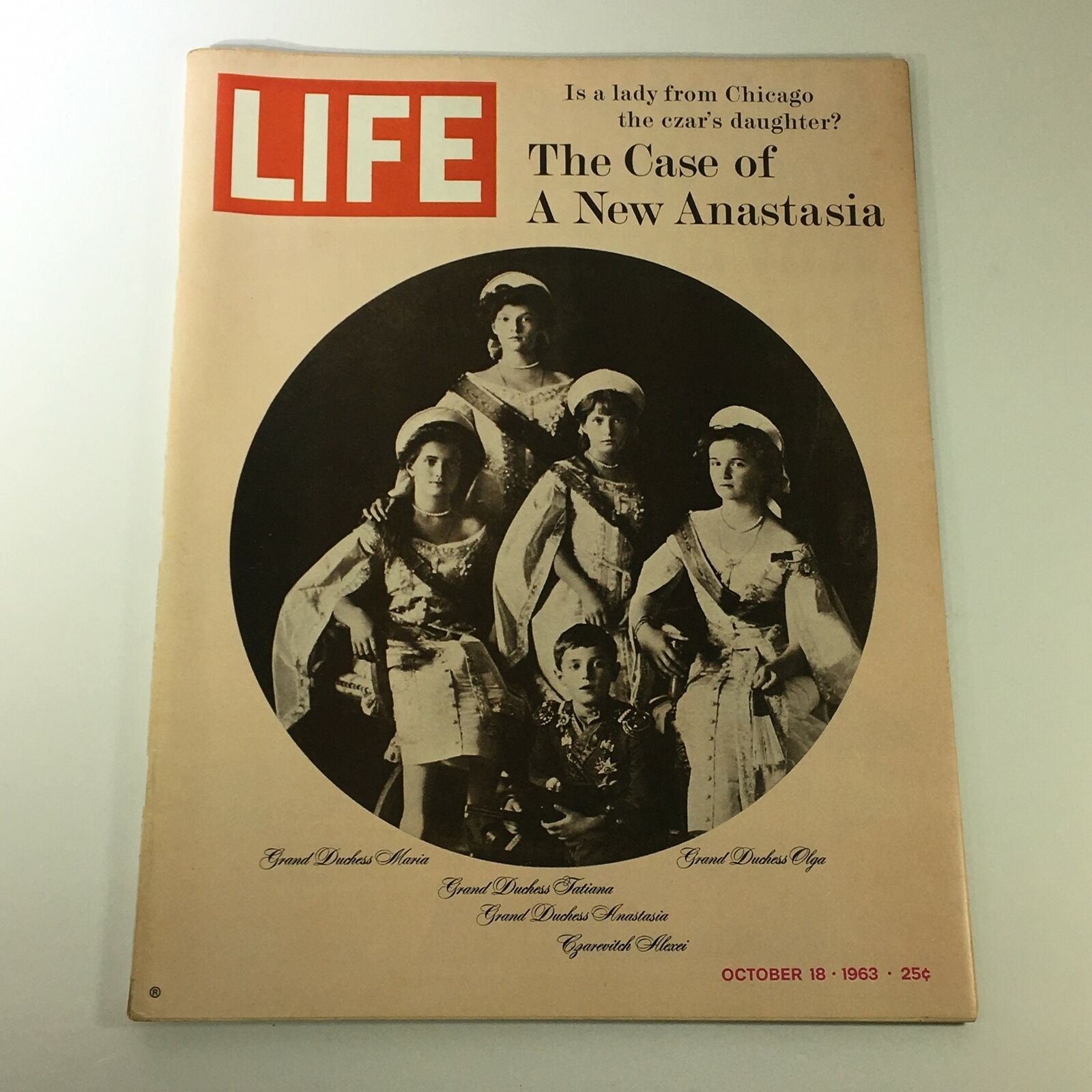 VTG Life Magazine October 18 1963 The Case Of A New Anastasia Cover, Newsstand