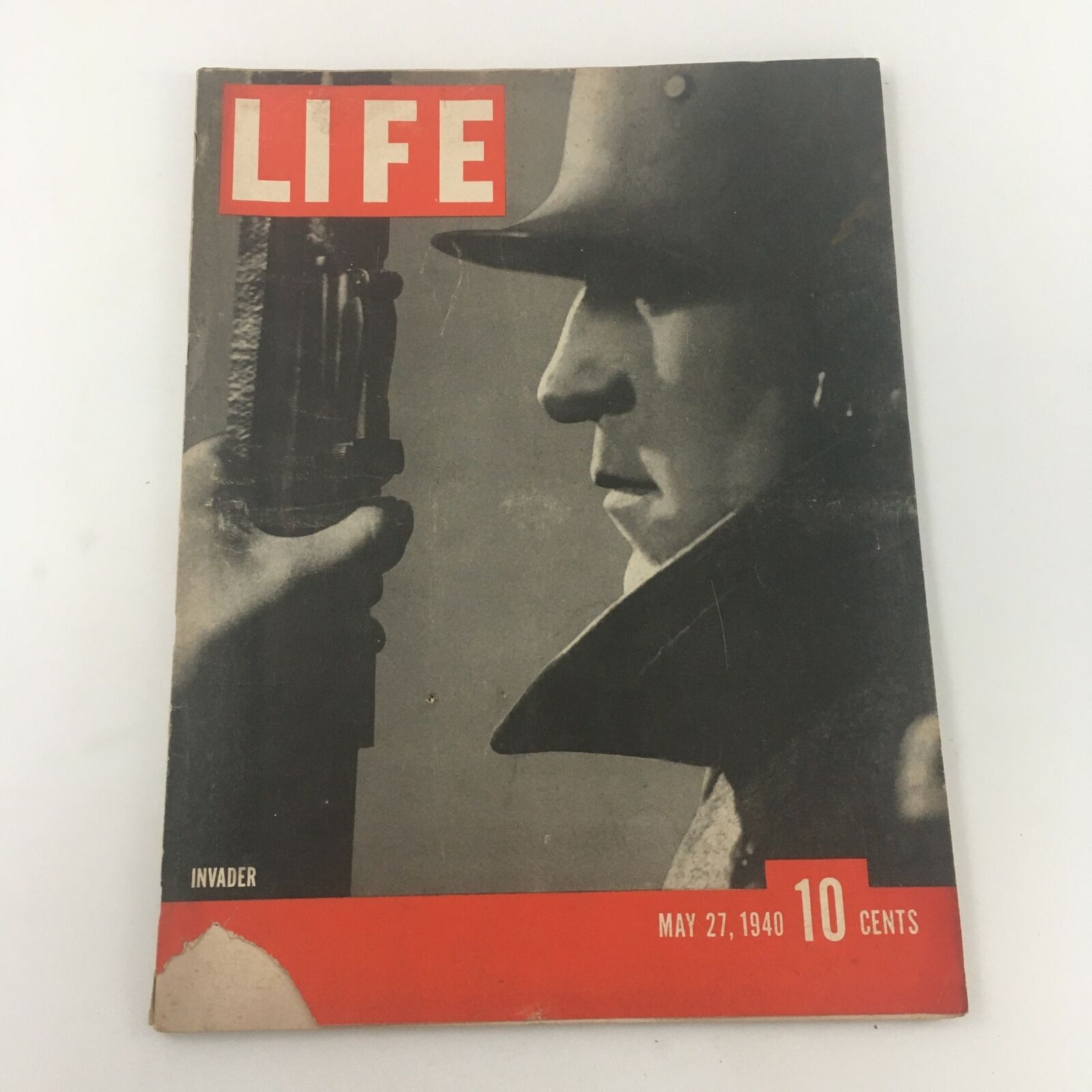 VTG Life Magazine May 27 1940 Photograph of an Invader, Newsstand