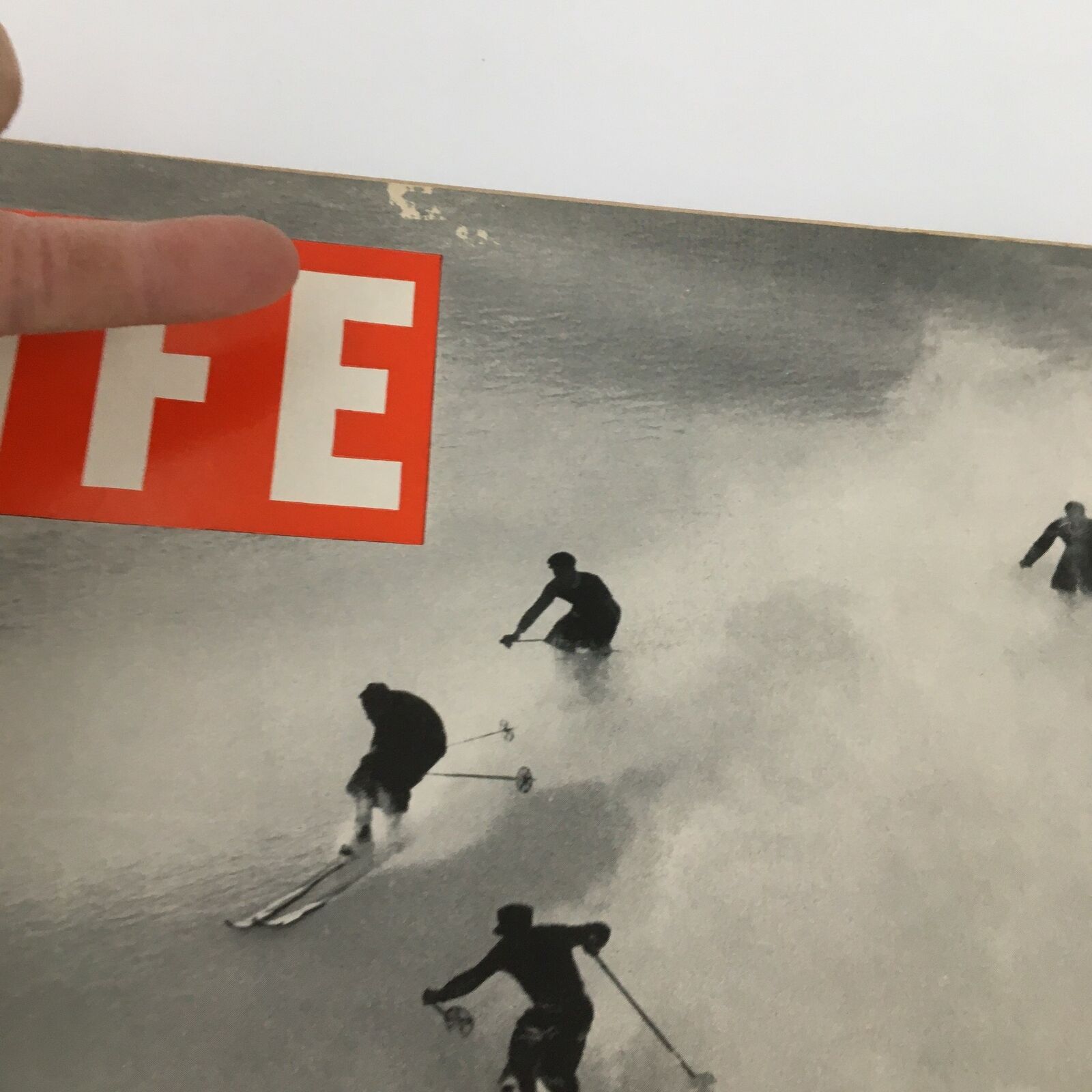 VTG Life Magazine January 24 1938 Skiers Down An Alp Newsstand