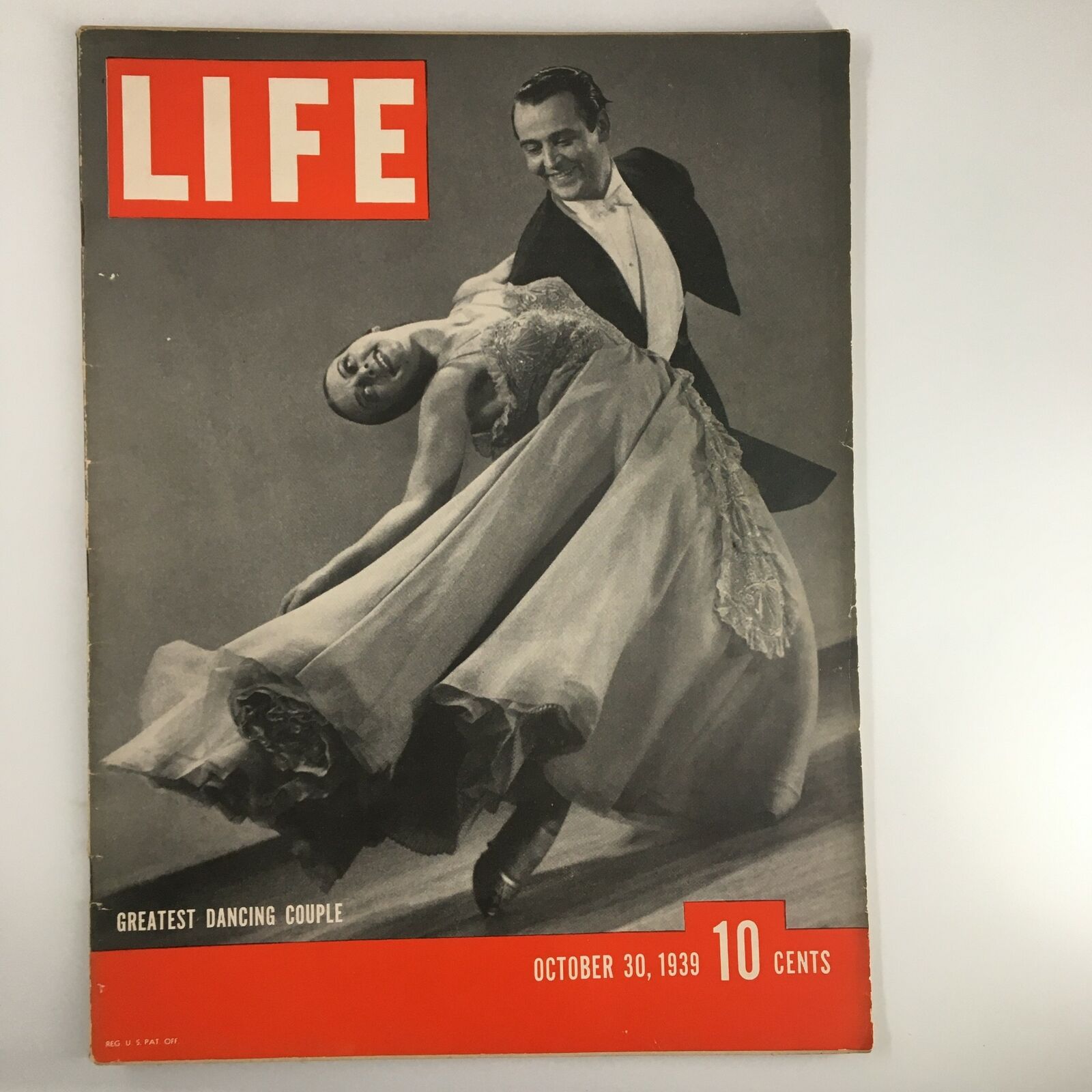 VTG Life Magazine October 30 1939 The Greatest Dancing Couple No Label