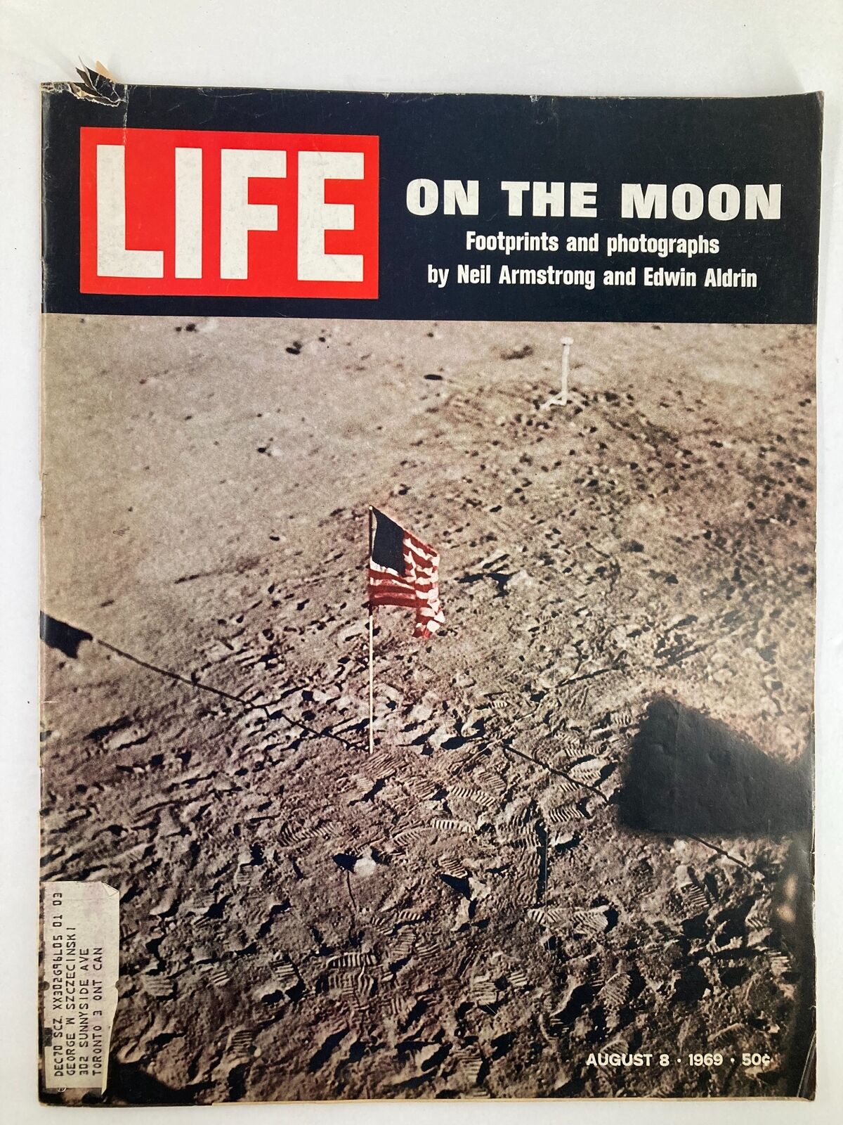 VTG Life Magazine August 8 1969 Footprints & Photographs by Neil Armstrong