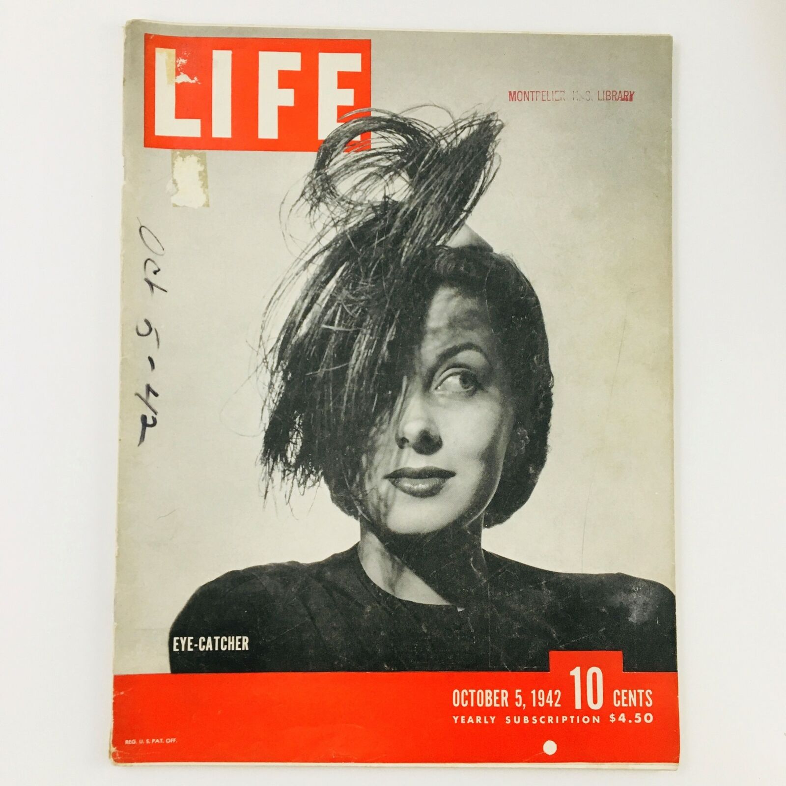 VTG Life Magazine October 5 1942 Fashion Statement is Eye-Catcher No Label