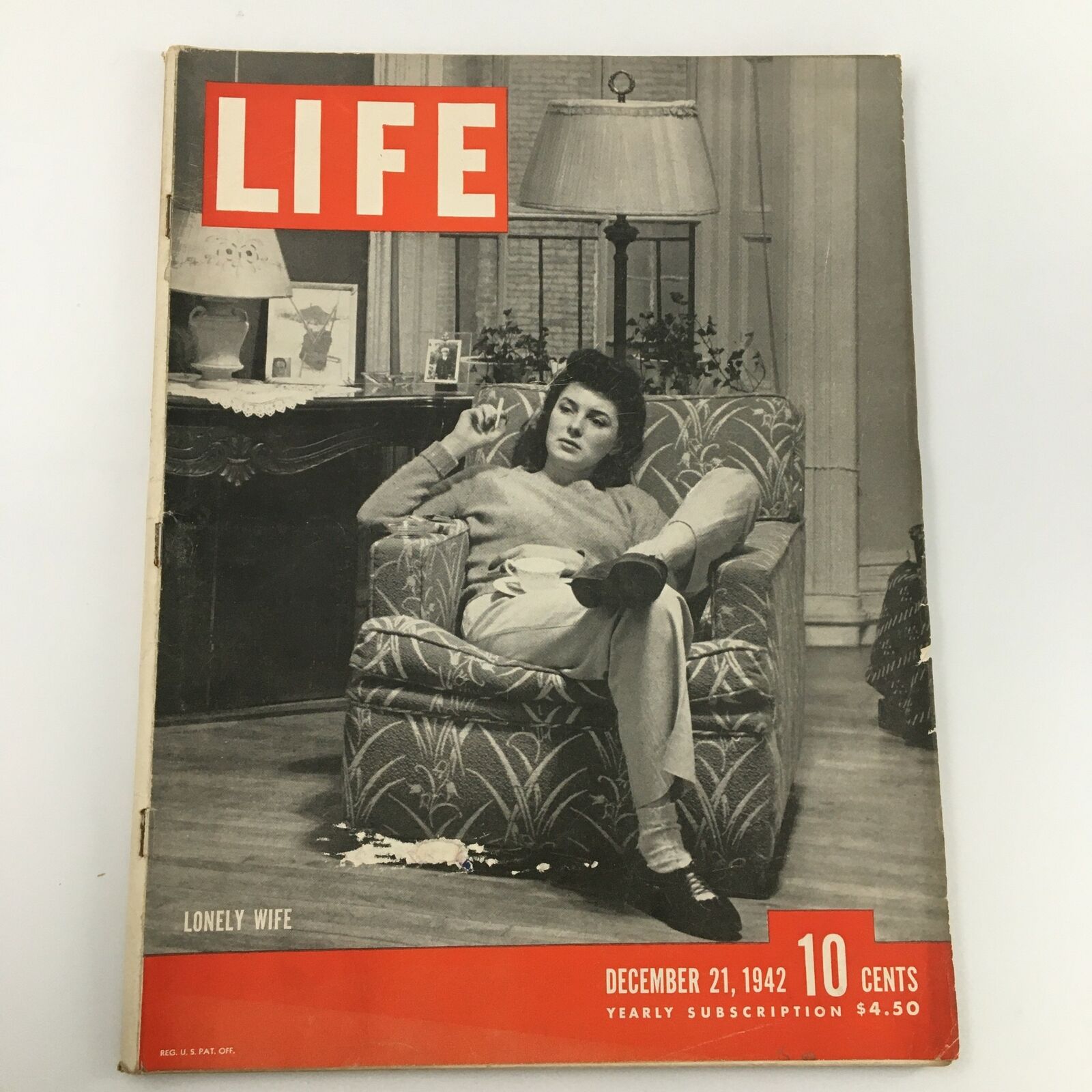 VTG Life Magazine December 21 1942 Lonely Wife Cover Feature Newsstand