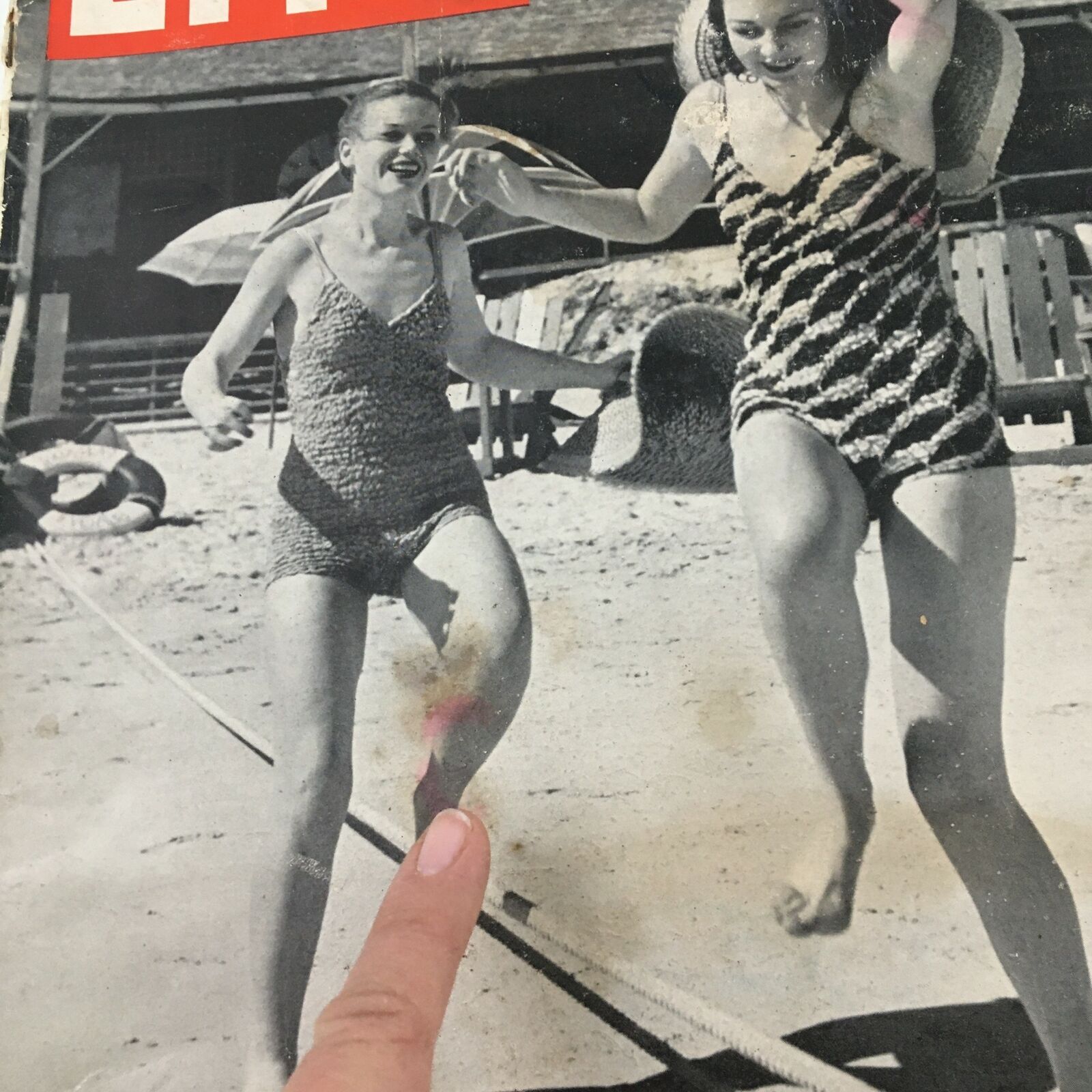 VTG Life Magazine February 27 1939 Cruise Girls at Paradise Beach