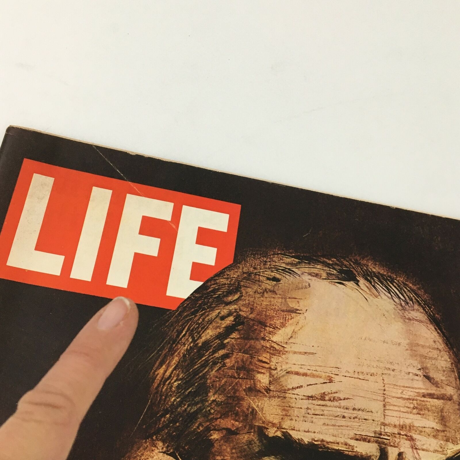 VTG Life Magazine February 4 1972 Howard Hughes, Clifford Irving Saga, Newsstand