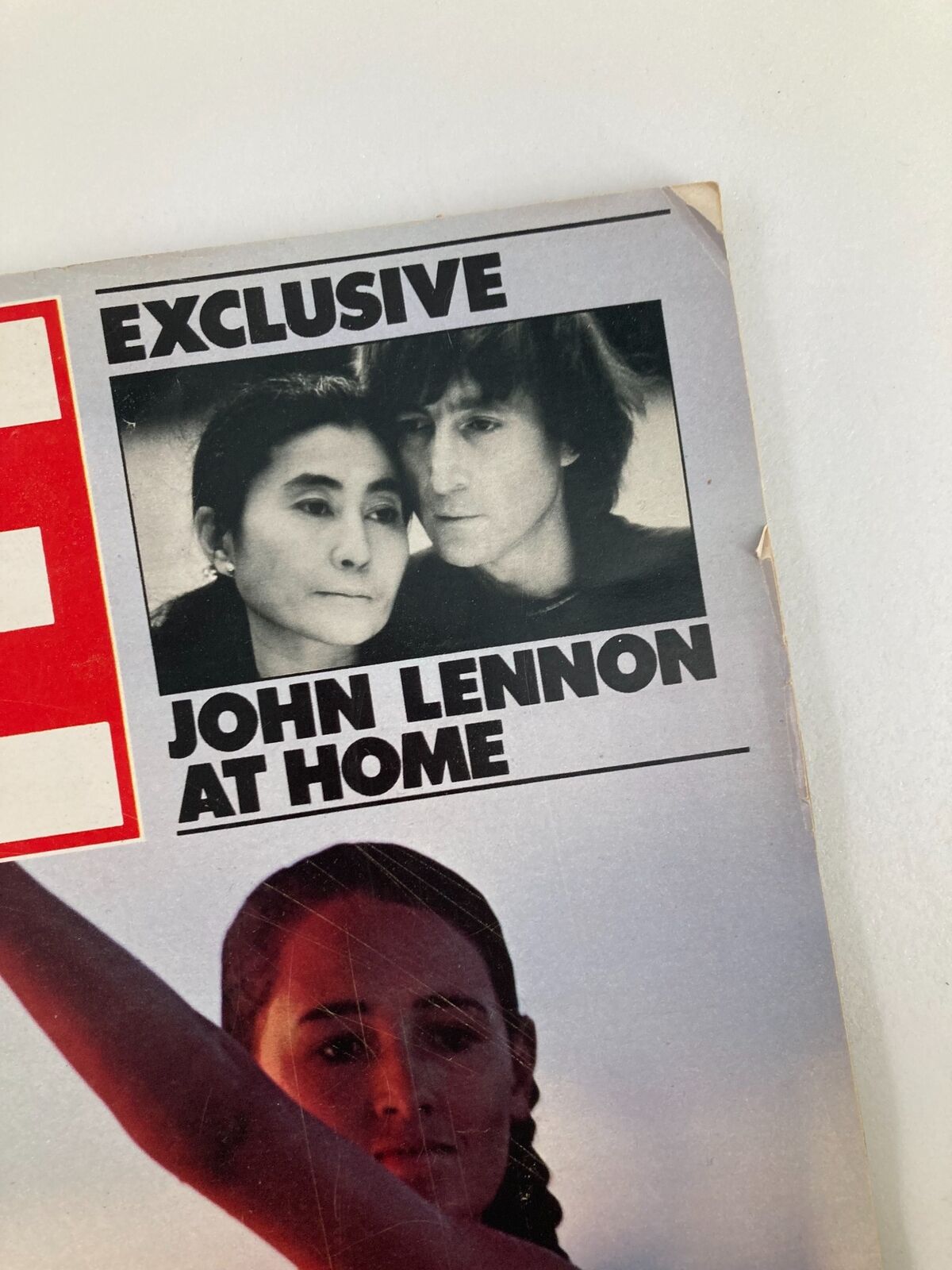 VTG Life Magazine February 1981 Yoko Ono and John Lennon at Home No Label