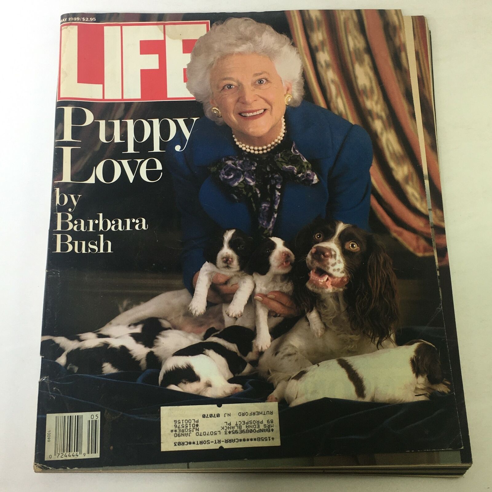 VTG Life Magazine May 1989 - A Puppy Love by Barbara Bush