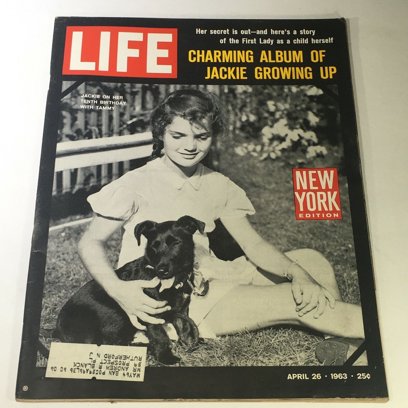 VTG Life Magazine April 26 1963 - Charming Album of Jackie Growing Up with Tammy