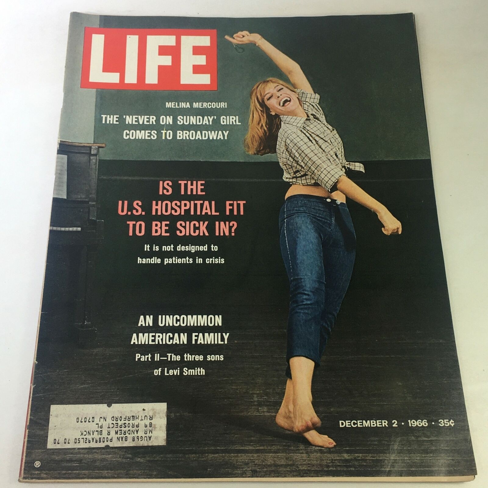 VTG Life Magazine December 2 1966 - Melina Mercouri / Uncommon American Family