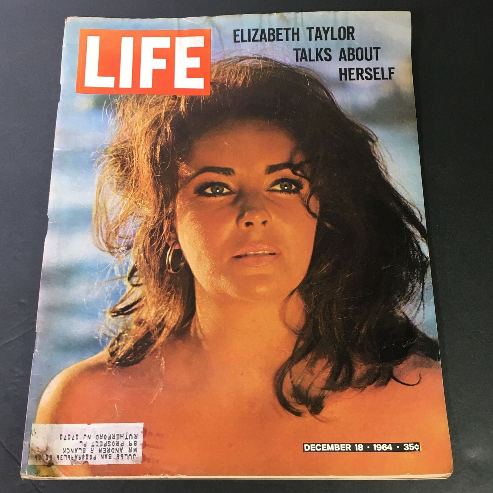 VTG Life Magazine December 18 1964 - Elizabeth Taylor Talks About Herself