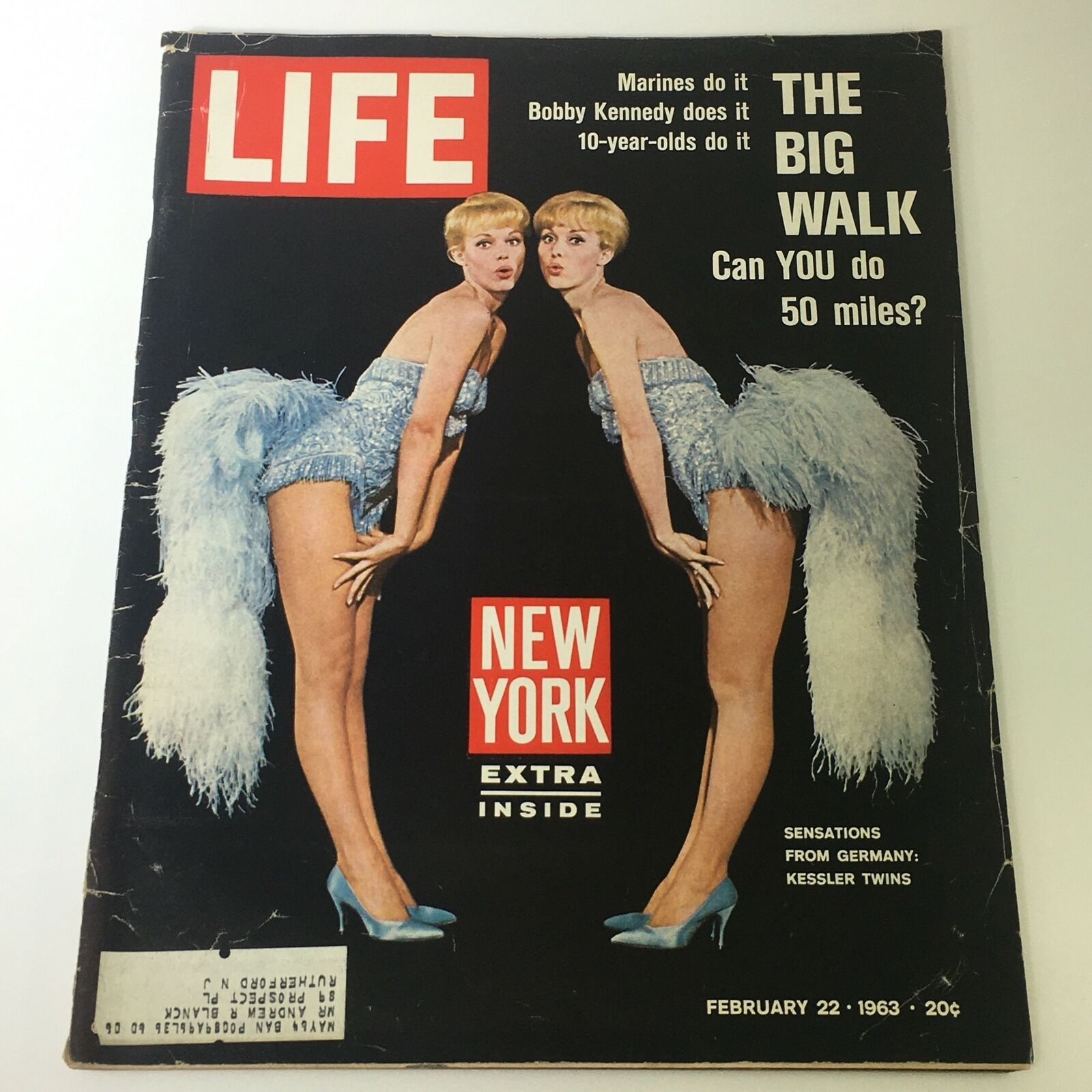 VTG Life Magazine February 22 1963 - The Kessler Twins of Germany / The Big Walk