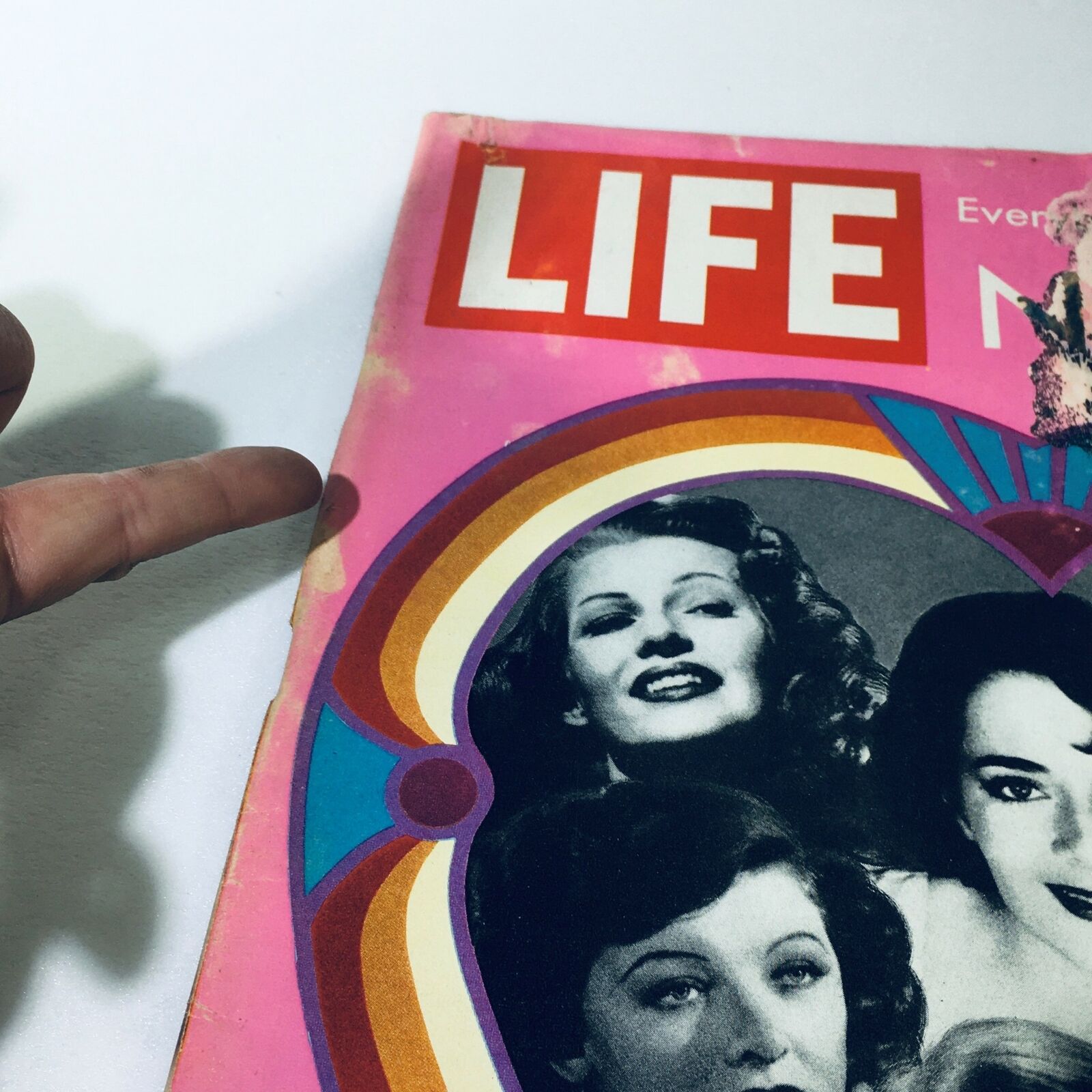 VTG Life Magazine February 19 1971 - Rita, Ruby, Paulette, Myrna, Joan & Betty