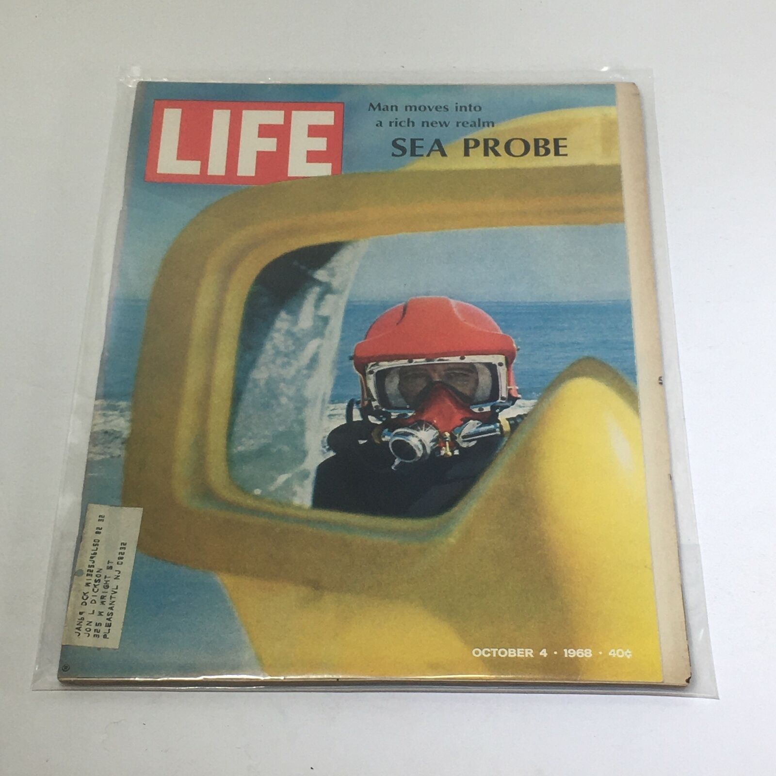 VTG Life Magazine: October 4 1968 - Man Moves into A Rich New Realm Sea Probe