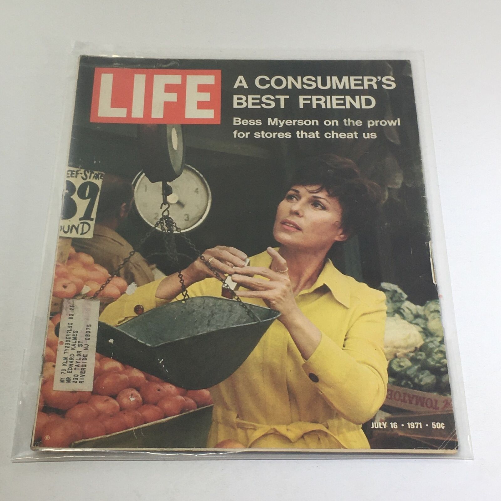 VTG Life Magazine: July 16 1971 - A Consumer's Best Friend Bess Myerson on Prowl